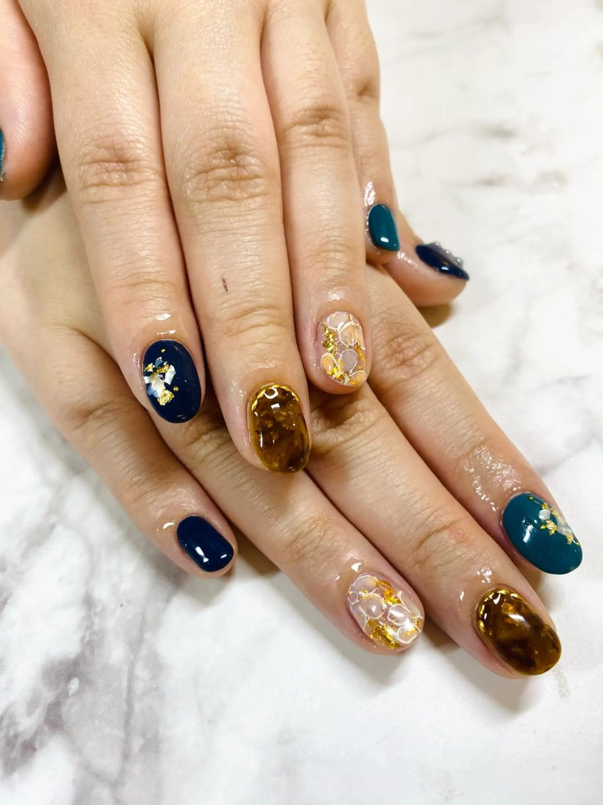 ショート ネイル アートネイル べっ甲ネイル GLADnail nuanceのネイルデザイン