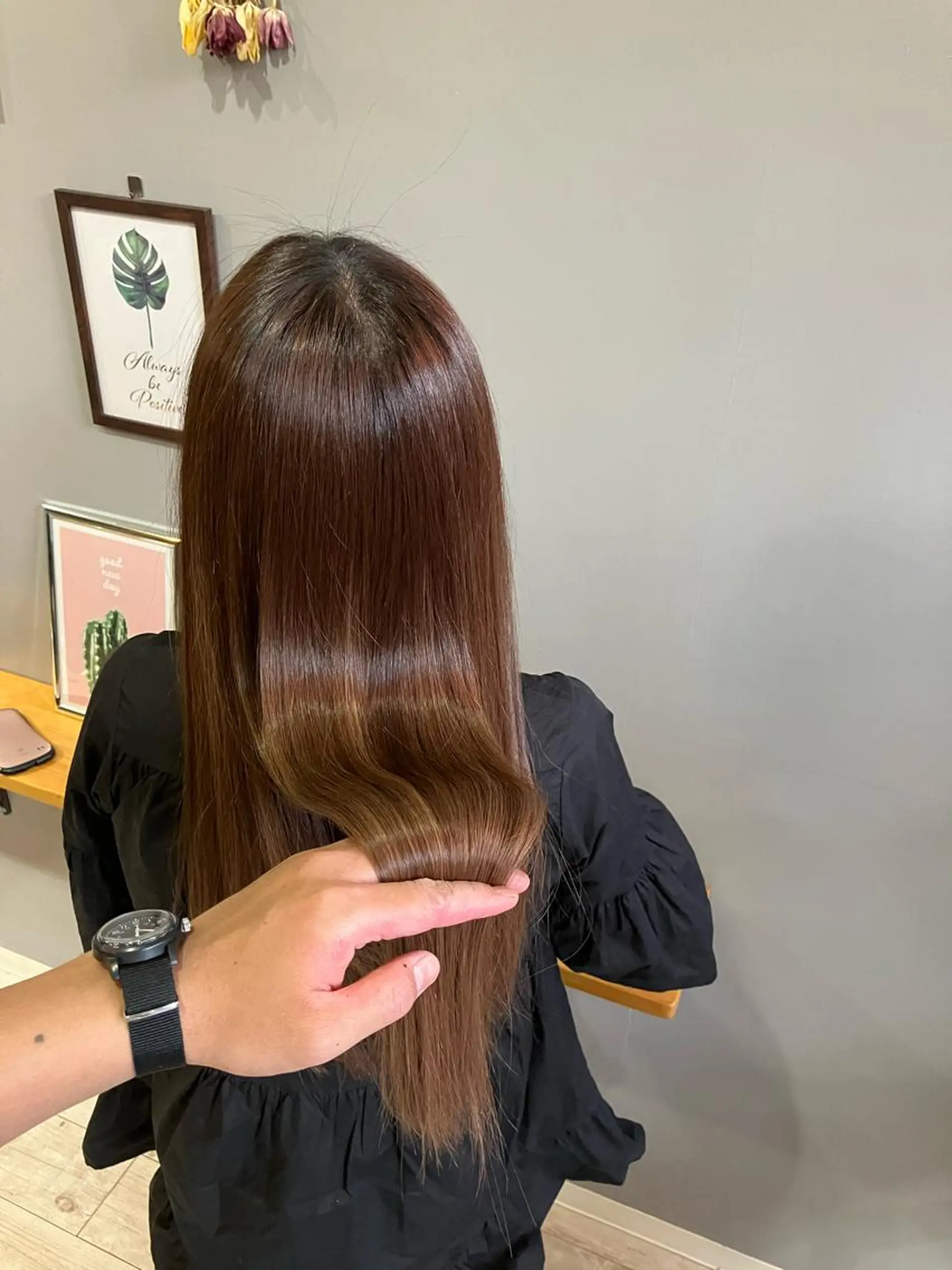 ロング 渡辺俊介 暗髪カラー /美髪矯正/髪質改善のヘアスタイル