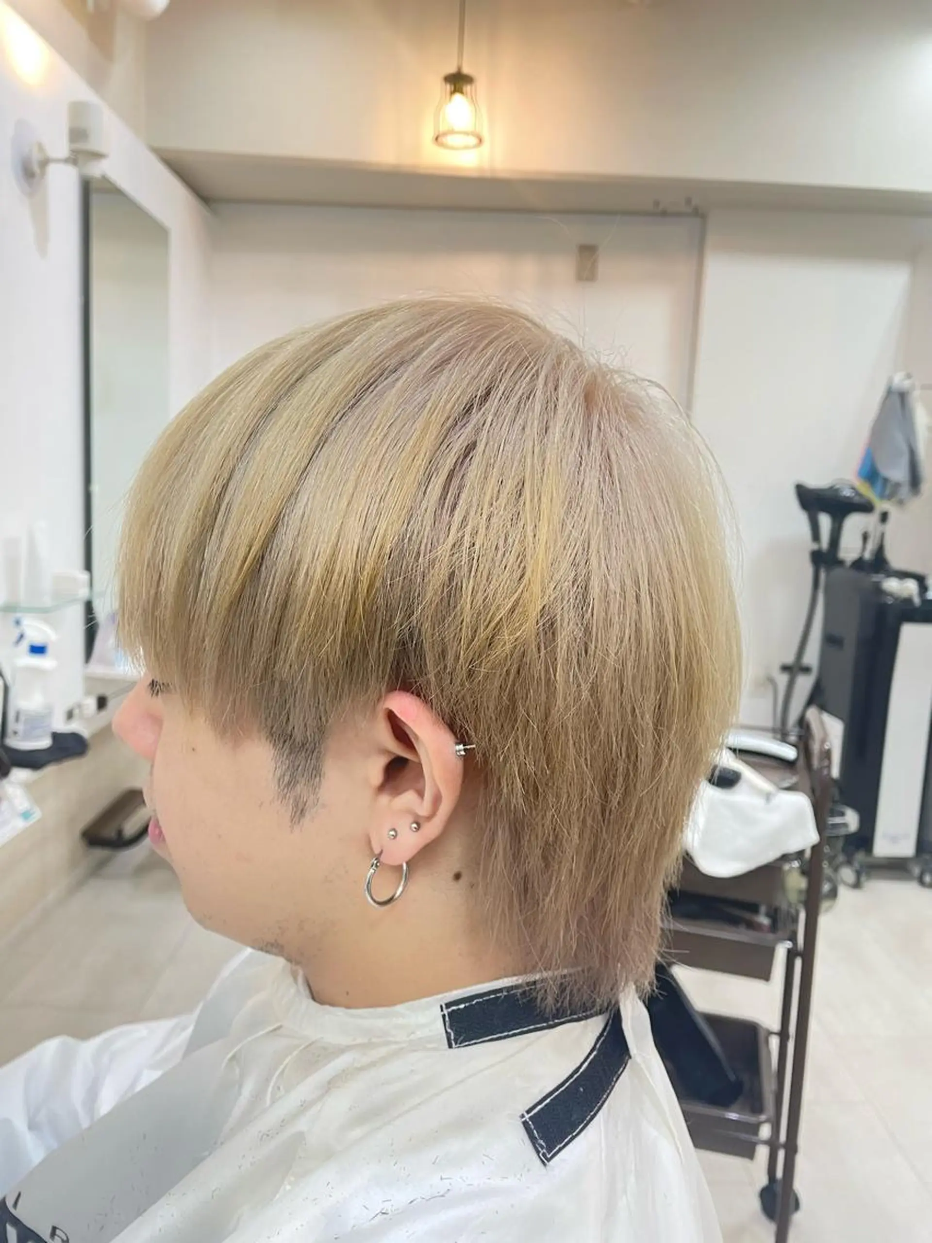 ショート カラー メンズ メンズブリーチ ブリーチ 高橋廉治 （タカハシレンジ）のヘアスタイル