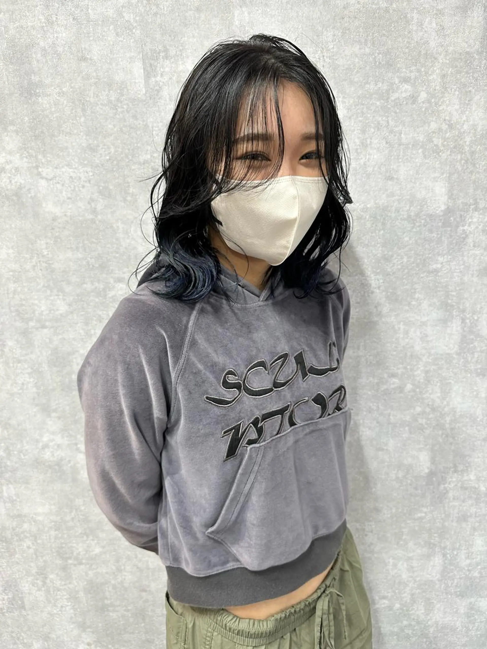 ショート 切りっぱなしボブ ショートボブ ハンサムショート 丸みショート アッシュ カット ヘアカラー トリートメント モテ髪/ボブ/ショー ト/アダチフウトのヘアスタイル