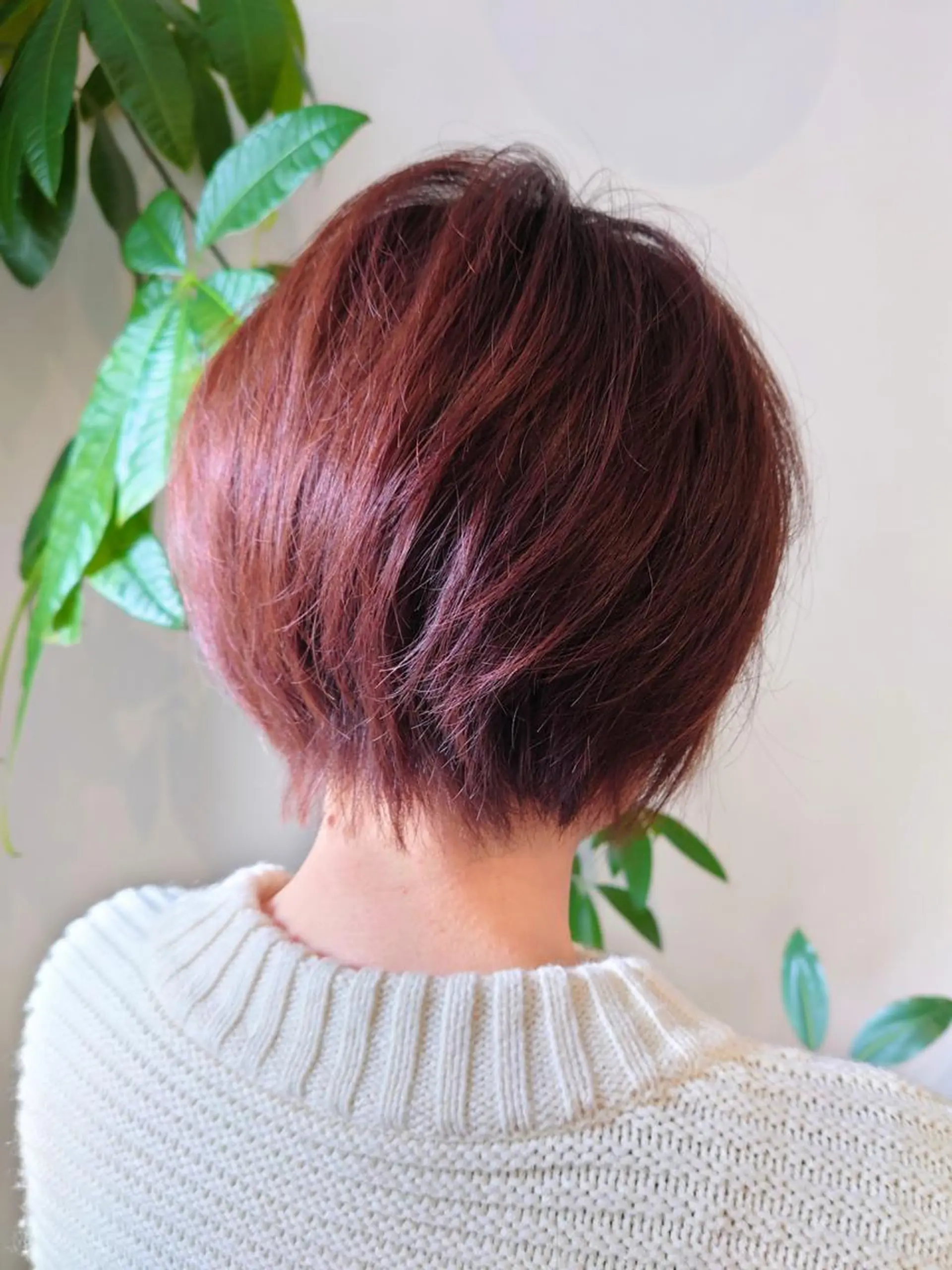 ショート カット ヘアカラー トリートメント 齋藤 リョウコのヘアスタイル