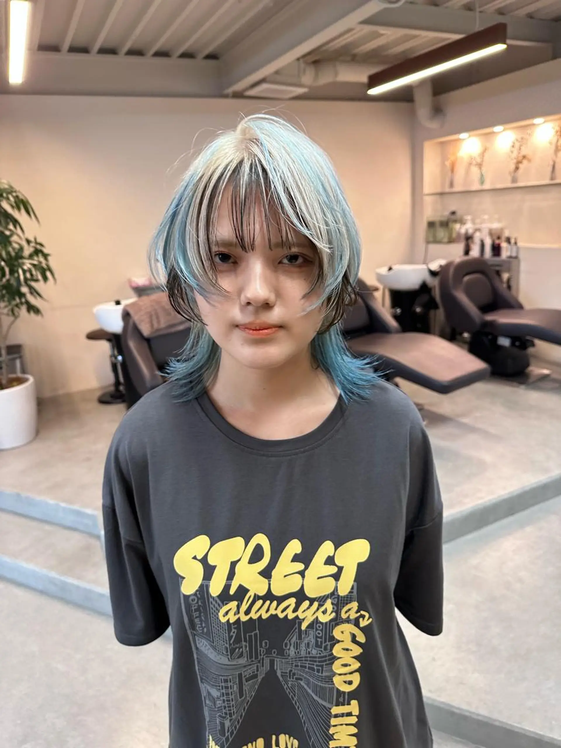 ショート カラー ハイトーン×似合わせ 🌱中川慎之介のヘアスタイル