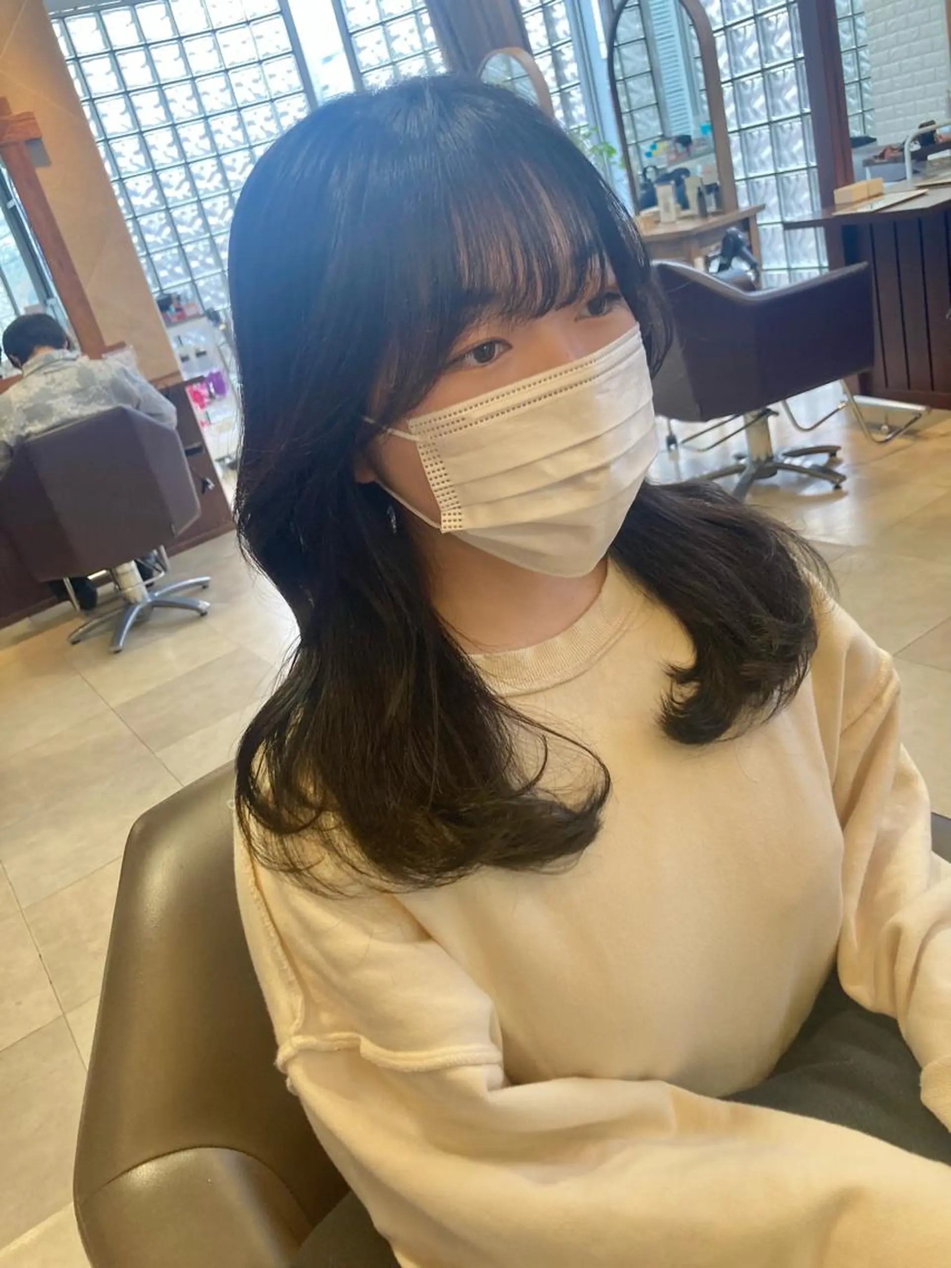 セミロング カラー くびれヘア カット 縮毛矯正 トリートメント カットが上手い 💇♂🌸サク🌸のヘアスタイル