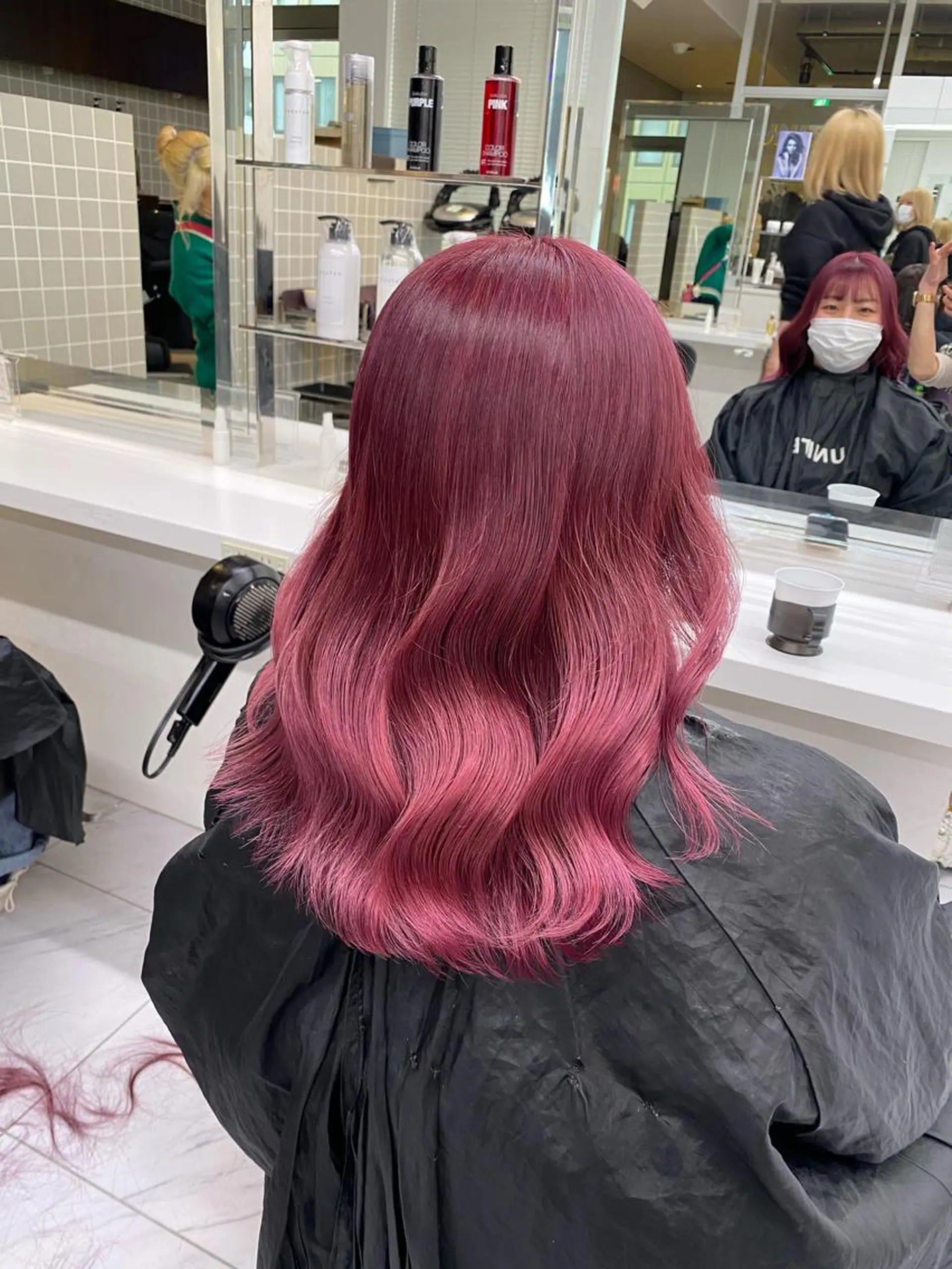 ミディアム カラー ヘアアレンジ キッズ ピンクカラー TRU Shino🦋のマツエク・マツパデザイン