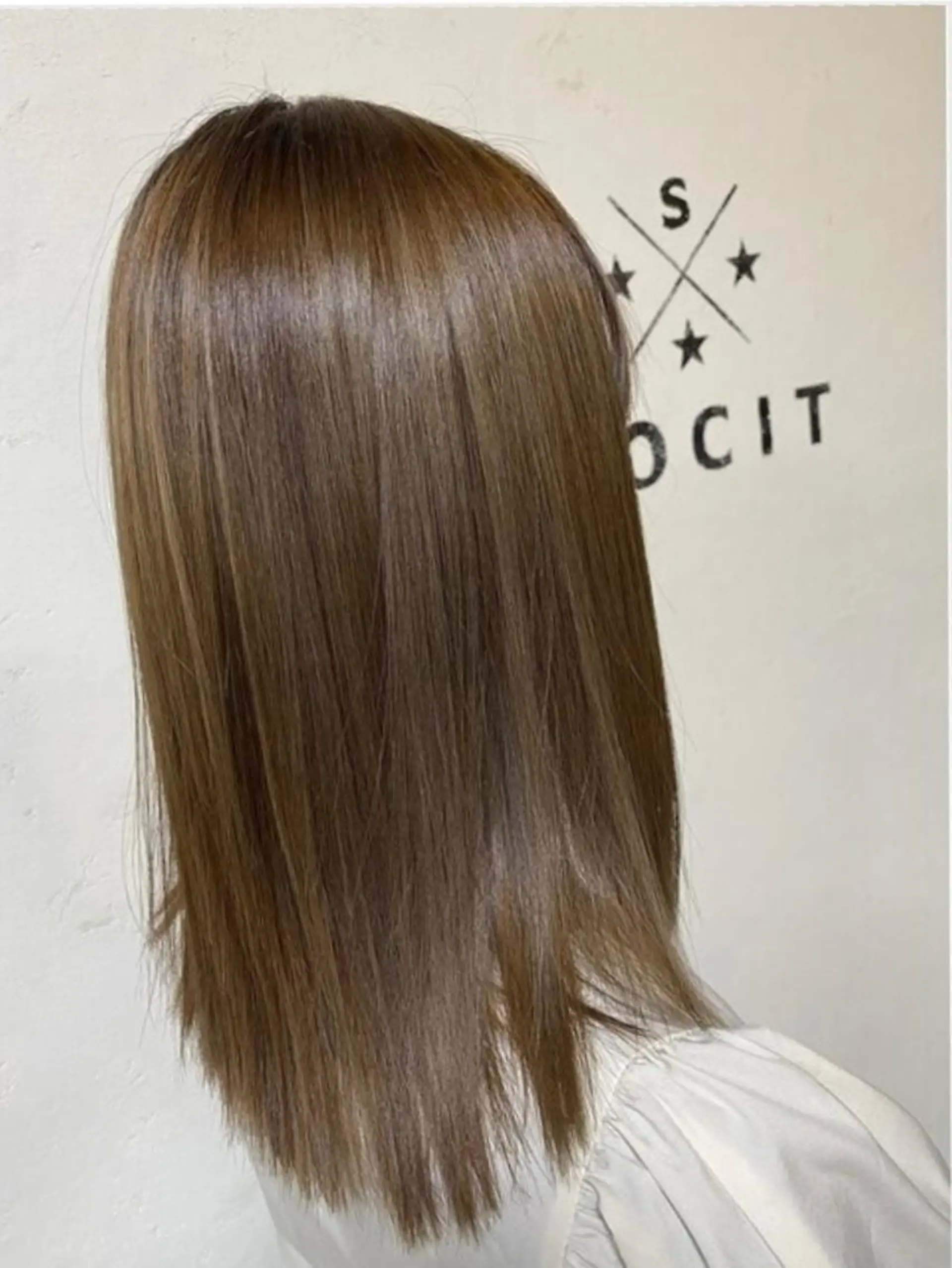 ミディアム 山﨑 大二郎のヘアスタイル