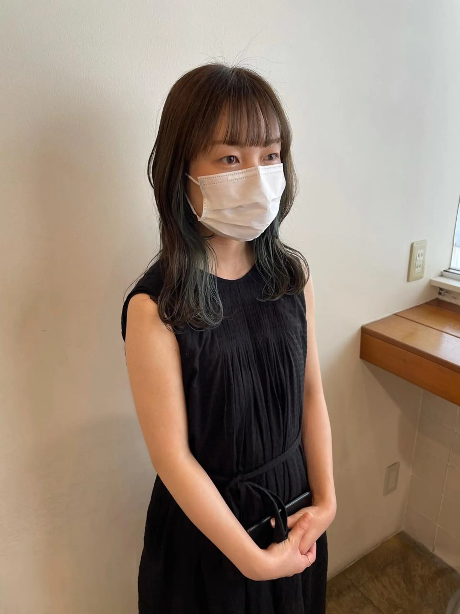 ミディアム カラー ヘアカラー トリートメント MIOベージュカラー 柔らかいカラーのヘアスタイル