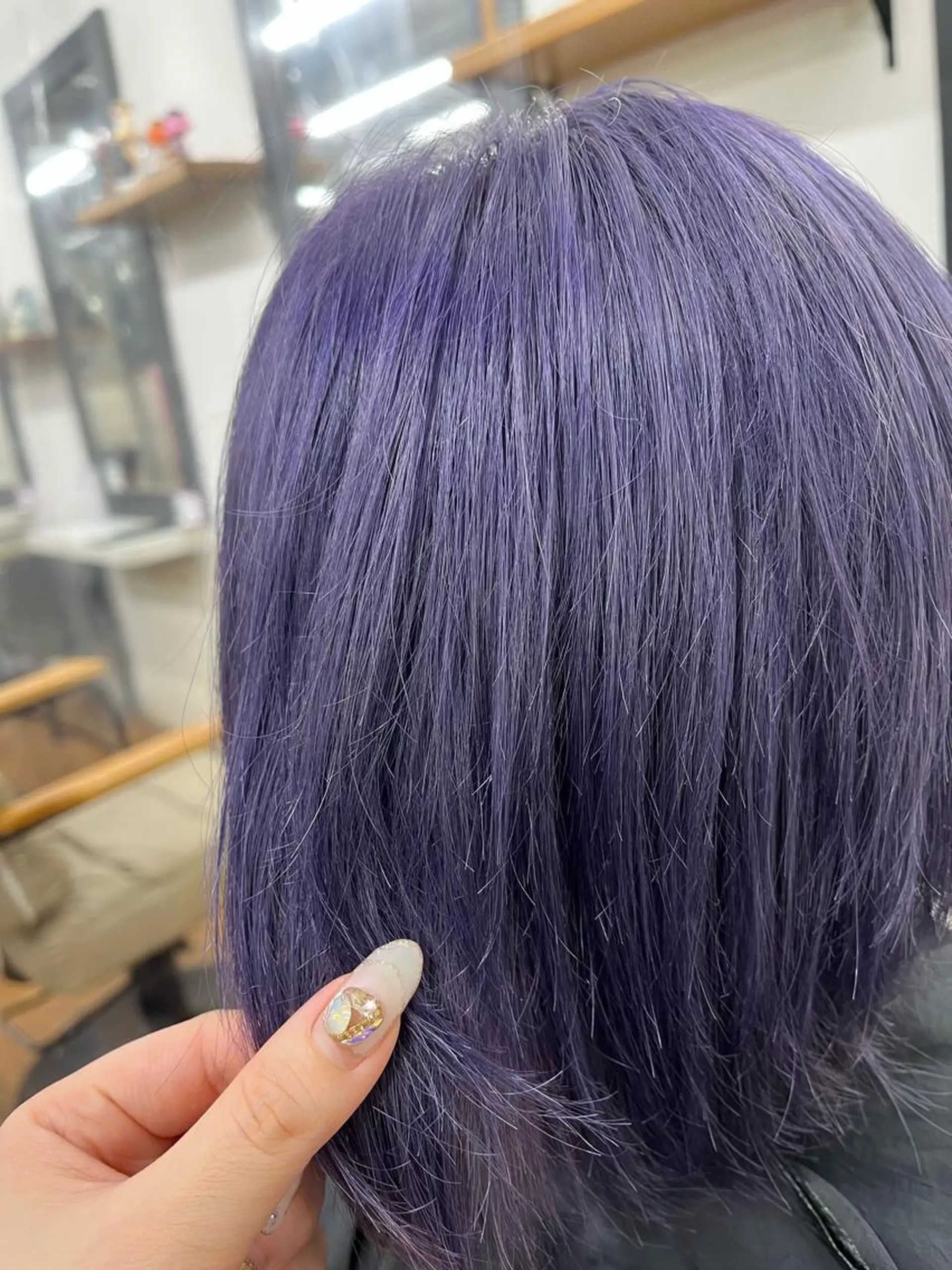 カラー ブリーチ 香野 優子のヘアスタイル