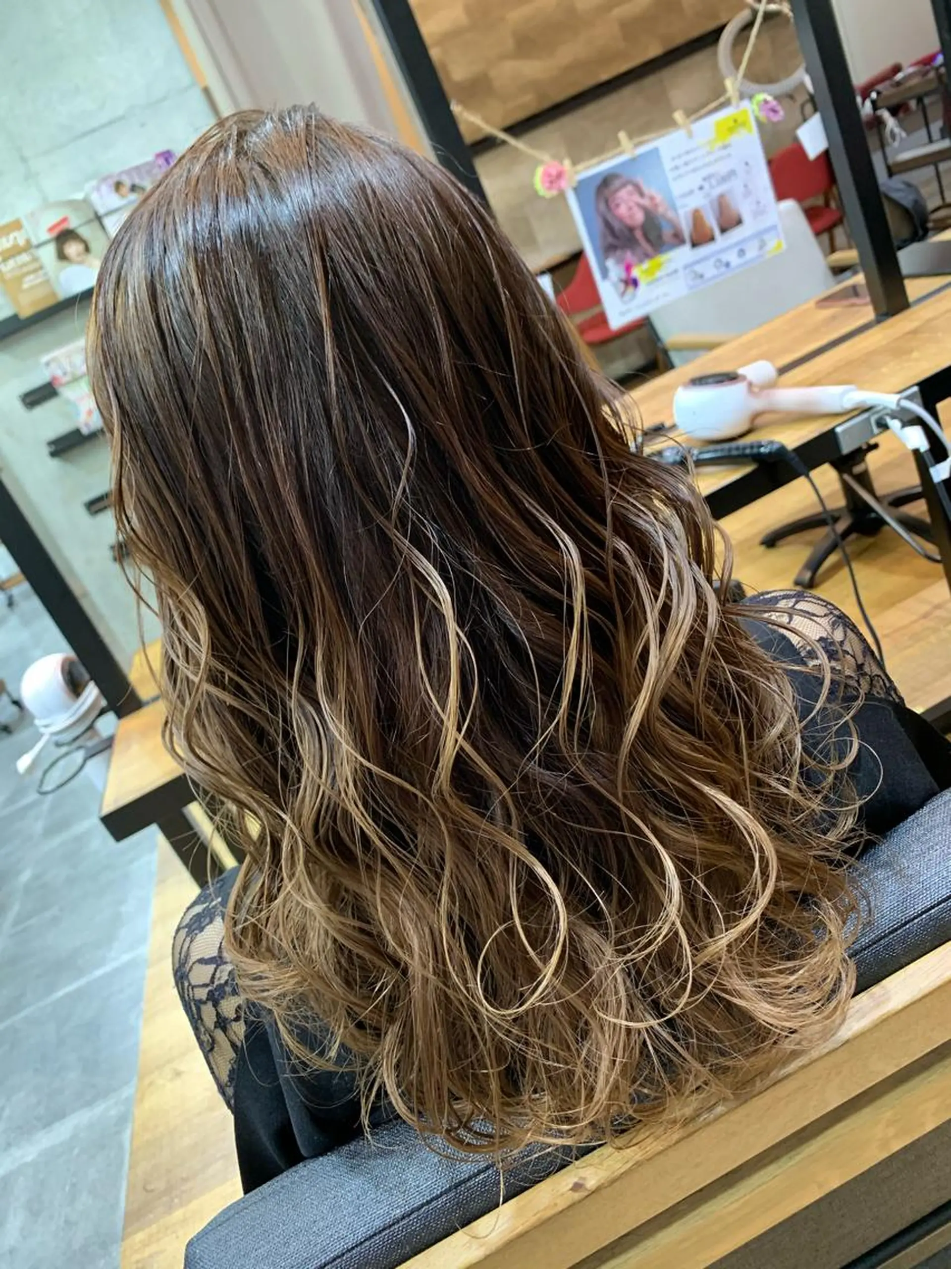 セミロング カラー 天野 開のヘアスタイル