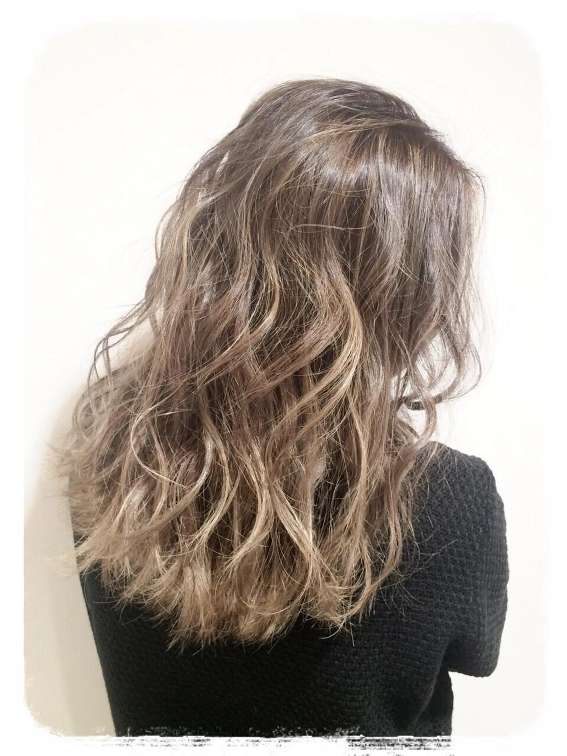 ミディアム セミロング ロング カラー ヘアアレンジ 韓国♡ハイライト ♡YURIのヘアスタイル