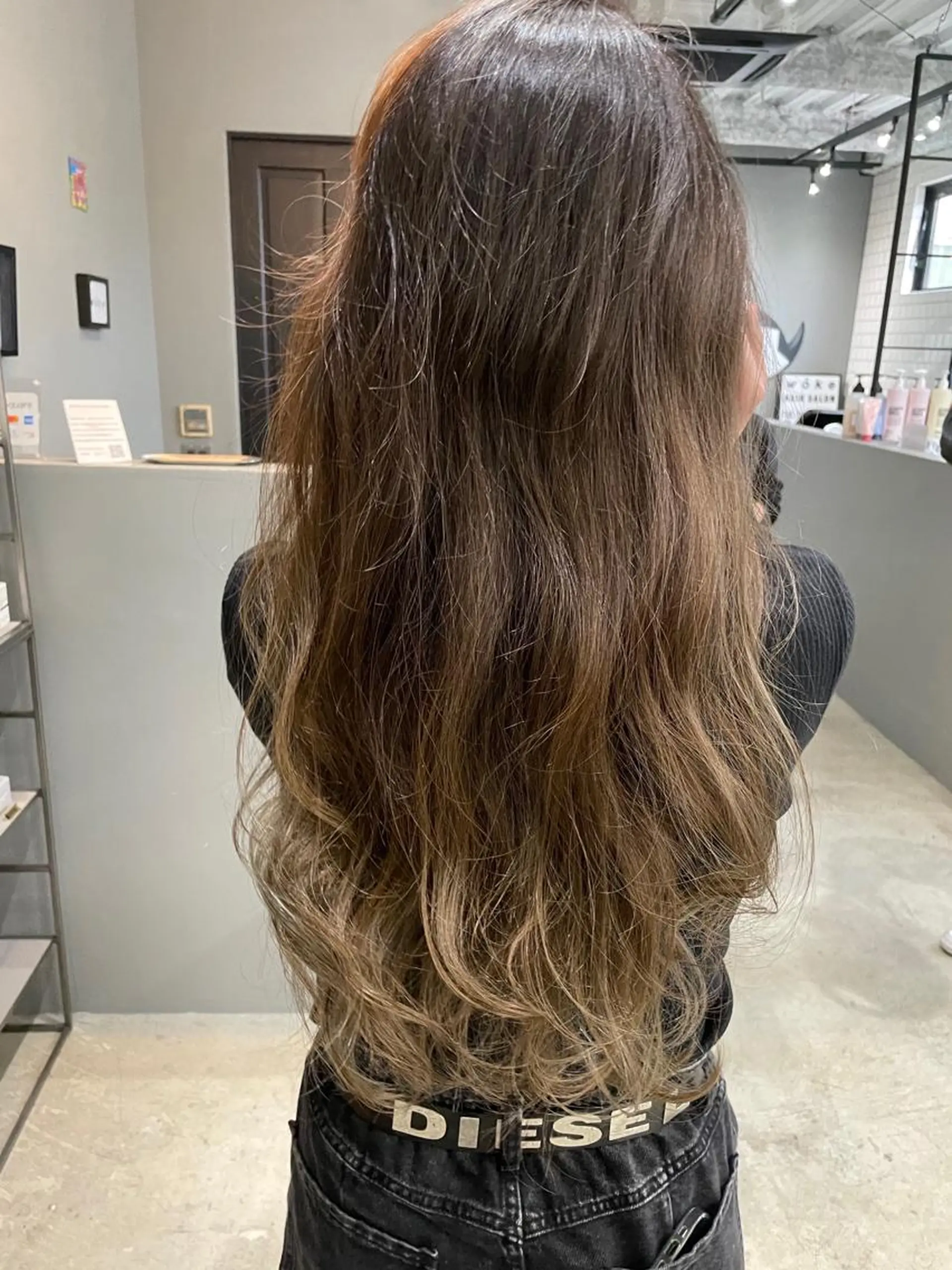 ロング カラー メンズ専門サロン wokeのヘアスタイル