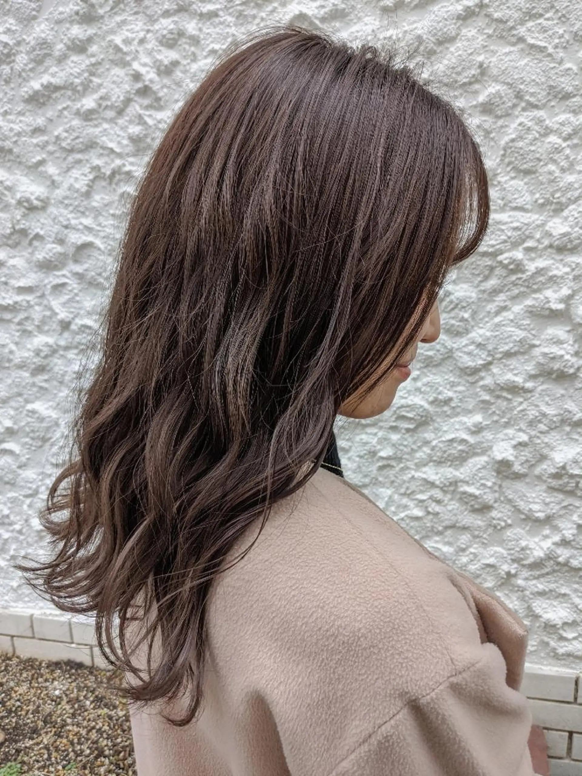 ミディアム カラー アッシュ アッシュブラウン ブラウンカラー カット ヘアカラー KAIBORI ASUKAのヘアスタイル