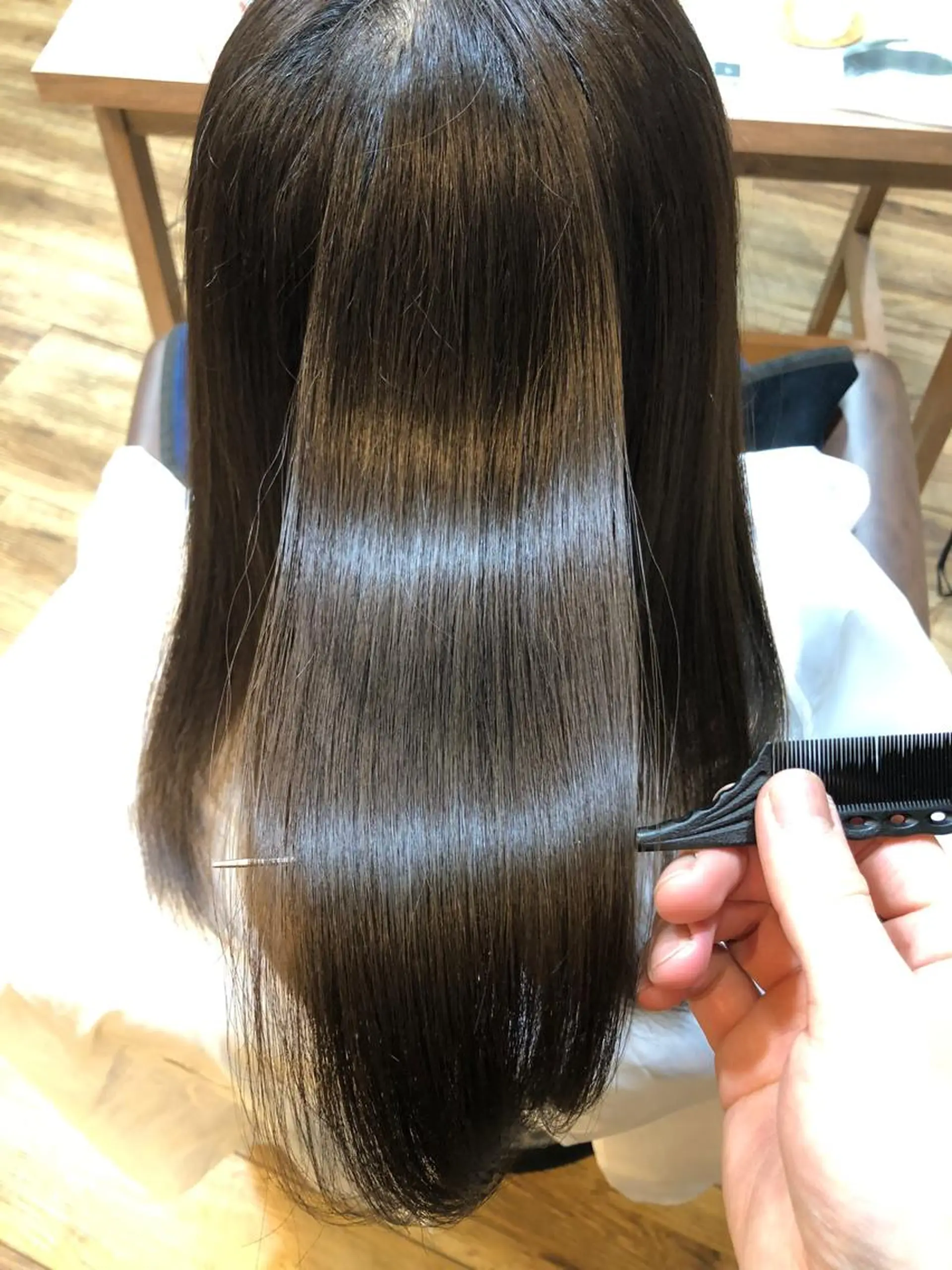 ロング ヘアカラー トリートメント 服部 樹季のヘアスタイル