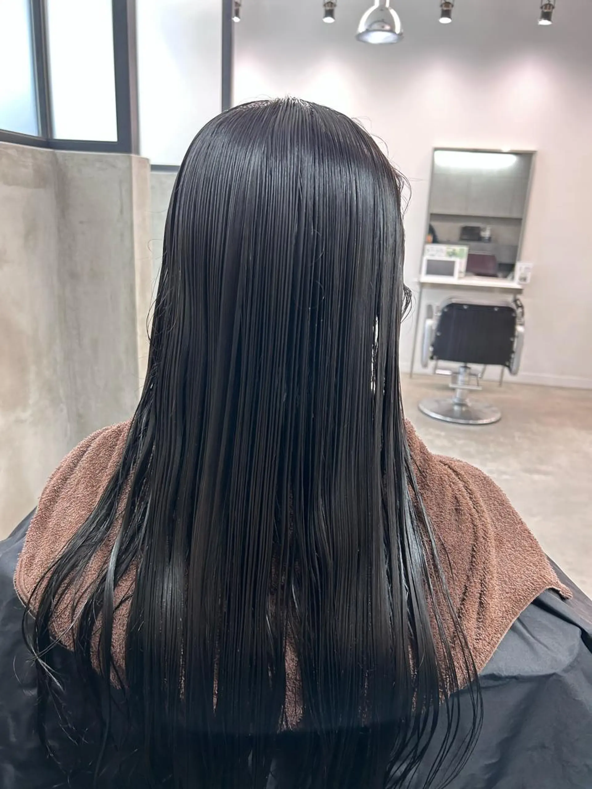 ロング トリートメント ヘアカラー 艶カラー/レイヤー /メンズ/マツエクのヘアスタイル