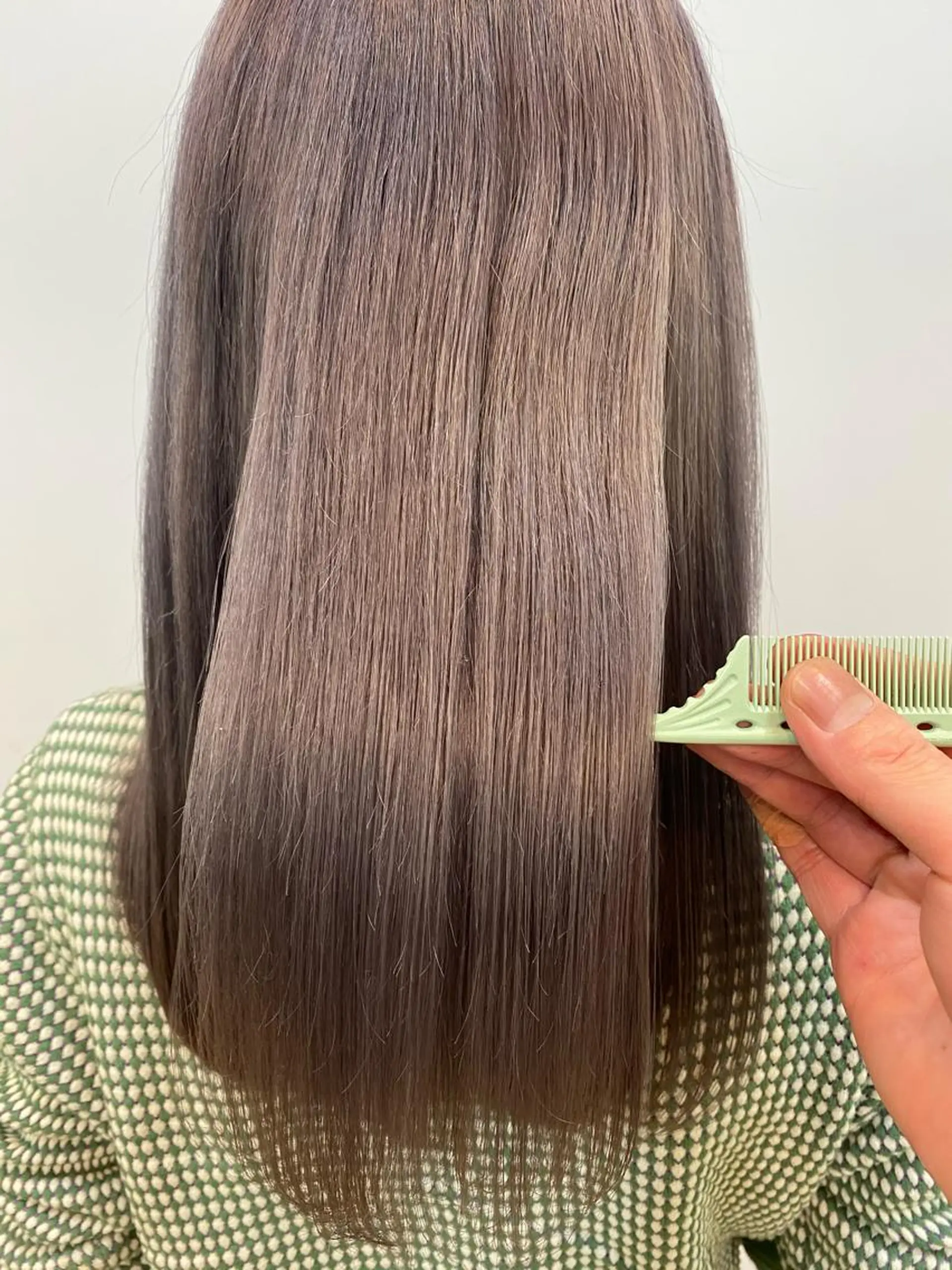 ロング カラー バイオレットカラー stylist トモヤのヘアスタイル