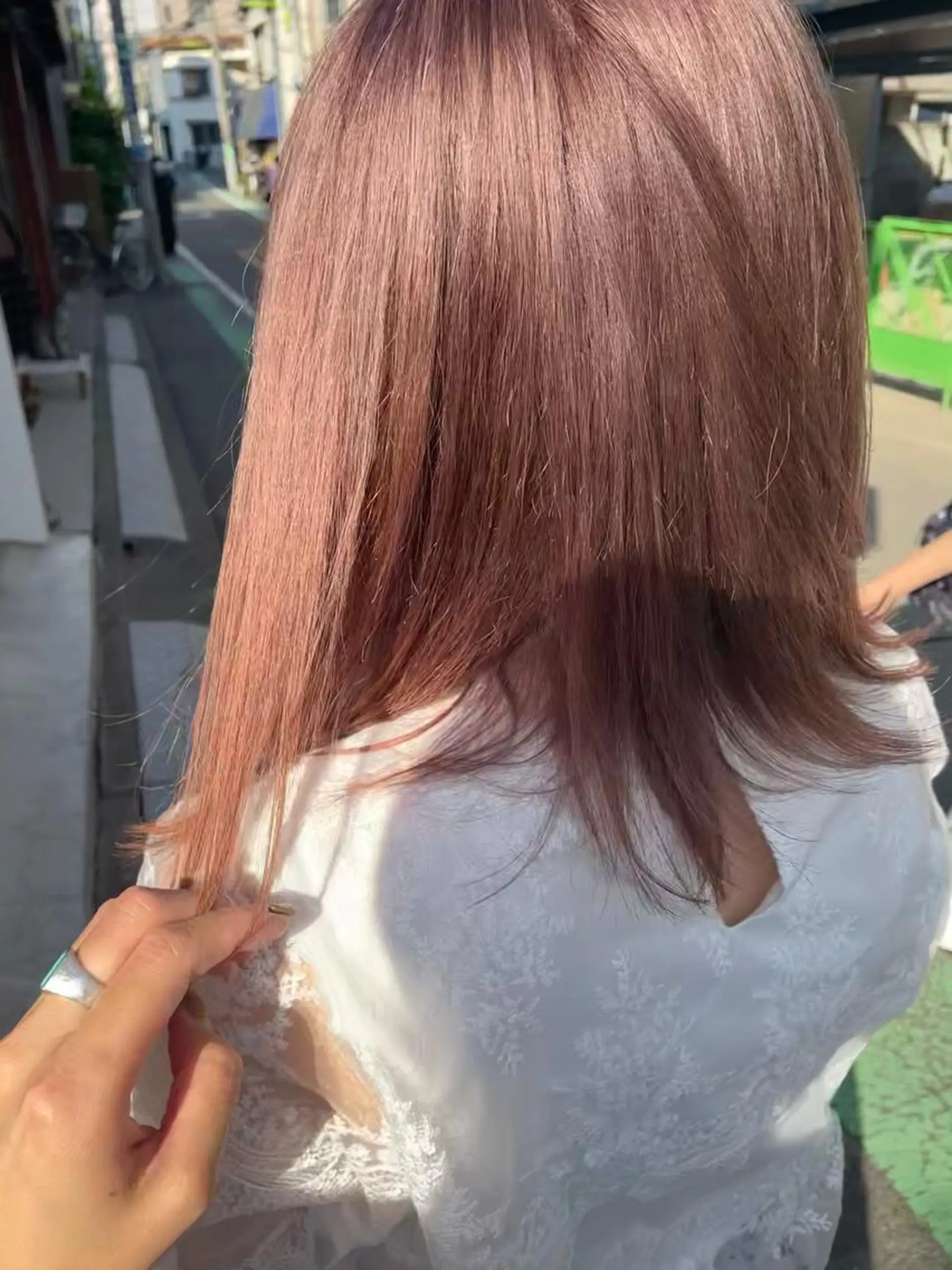 ミディアム カラー ベージュカラー ブリーチ ピンクカラー ピンクベージュ ヘアカラー トリートメント 中目黒🌼 🌼ハナのヘアスタイル