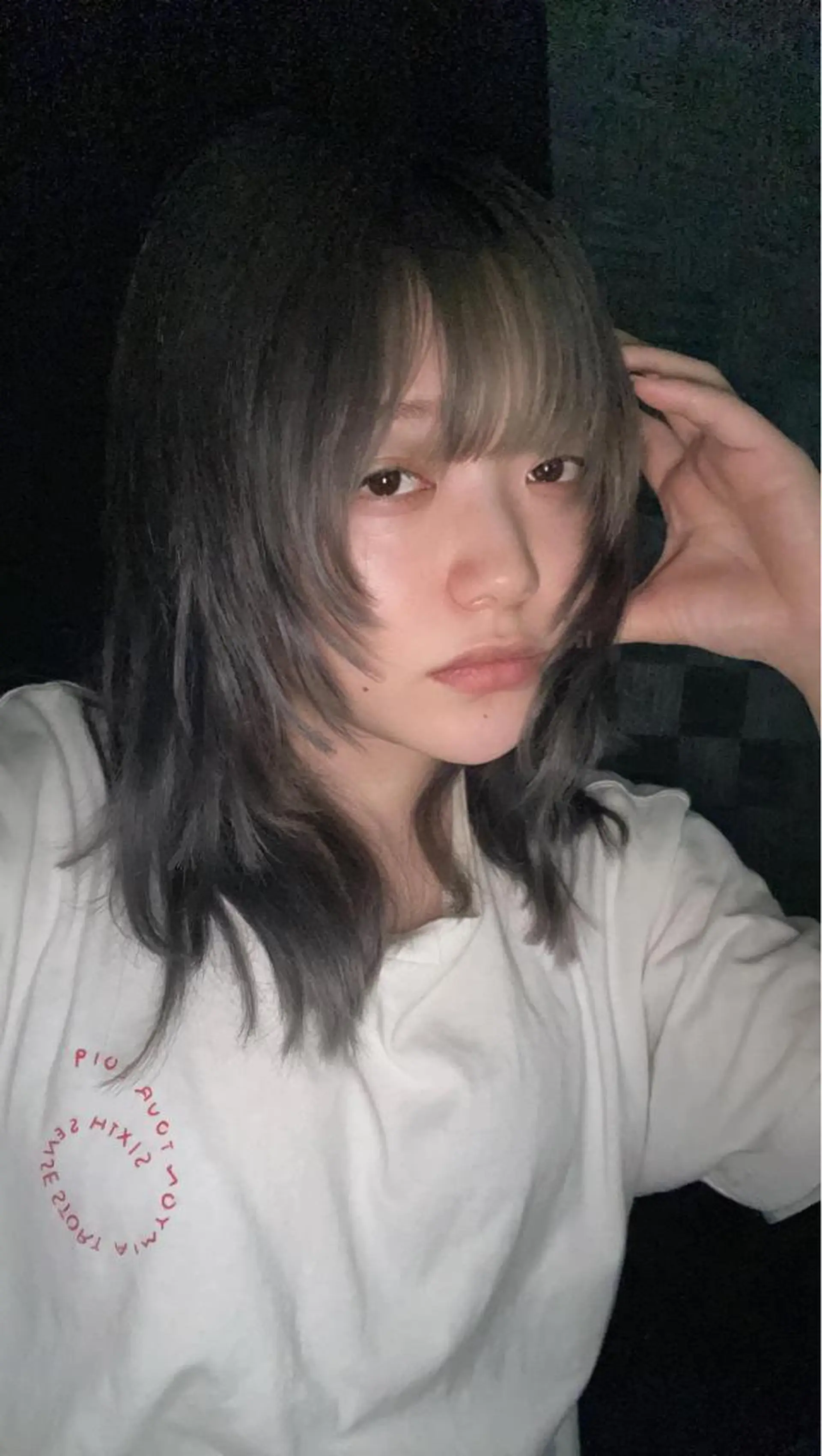 セミロング カラー カット ヘアカラー 🫧ハイトーン✨格安 より質💐マンツーマのヘアスタイル