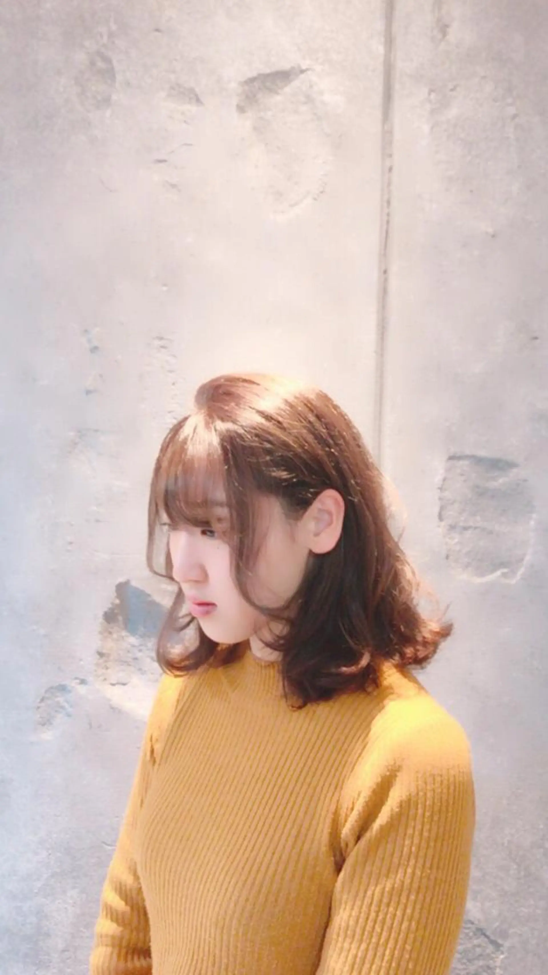 ミディアム カラー ブリーチ ブラウンカラー 大久保 遥日のヘアスタイル