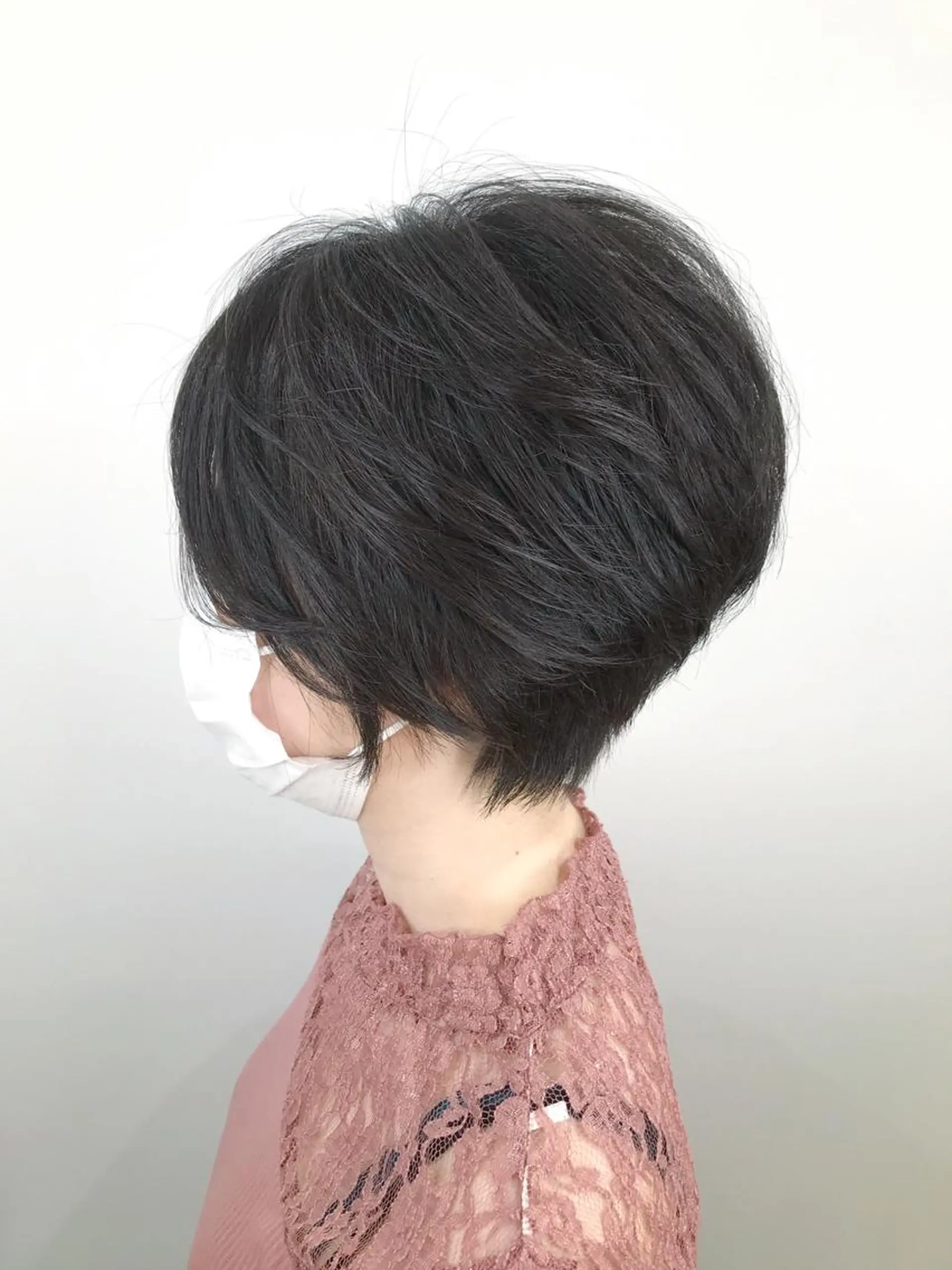 ショート インナーカラー/ ストレート/奥野洸也のヘアスタイル