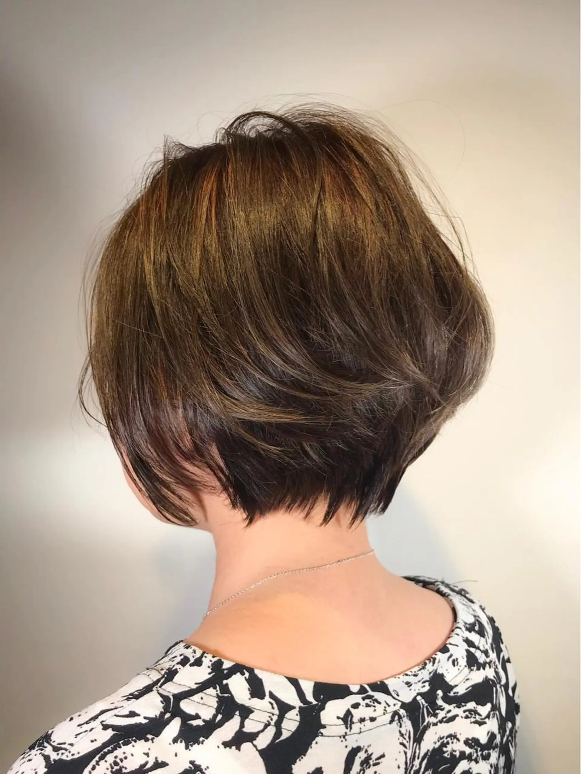 ショート BIANCO北堀江 AKANEのヘアスタイル