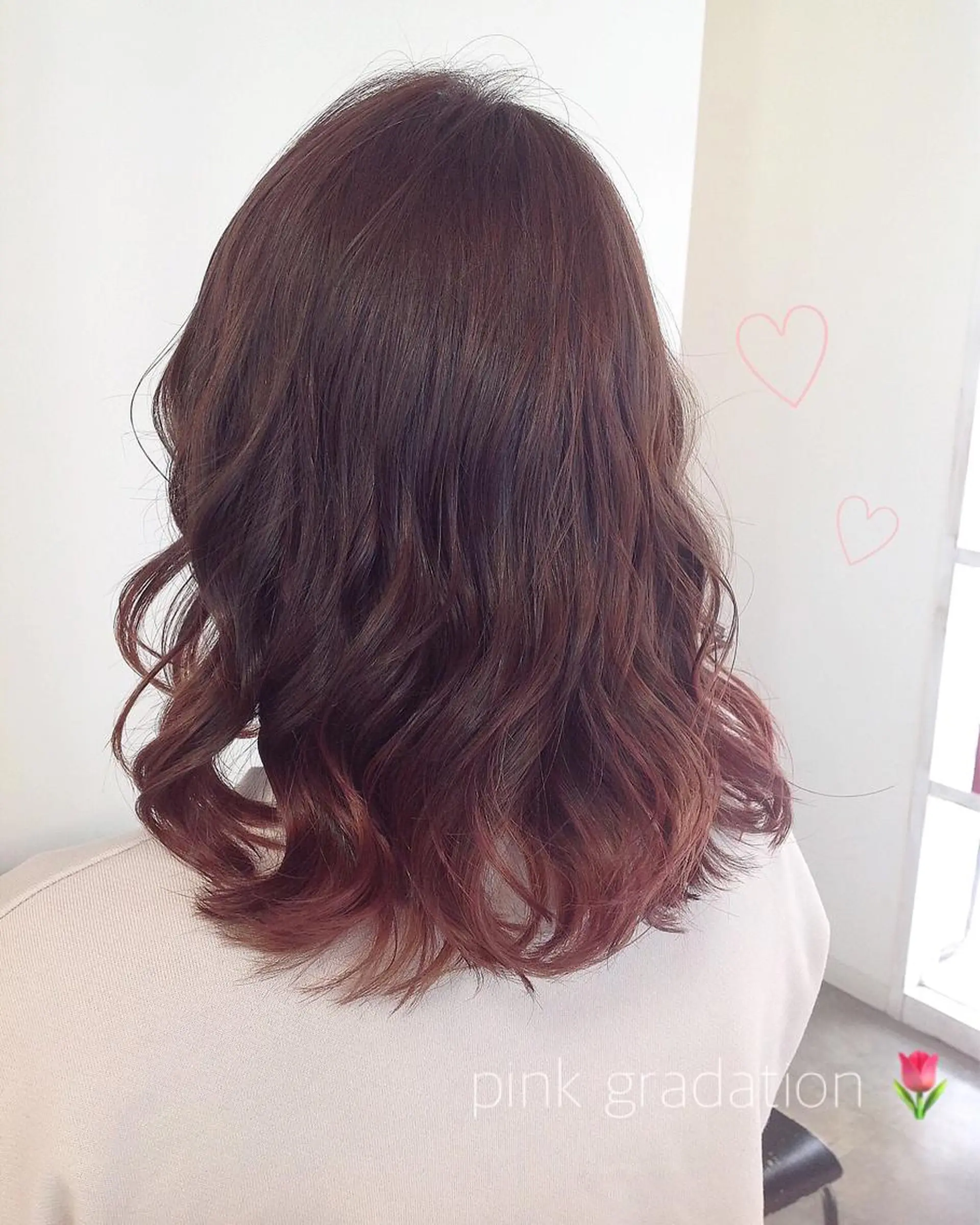 セミロング カラー ヘアアレンジ グラデーションカラー 榎園 由美のヘアスタイル
