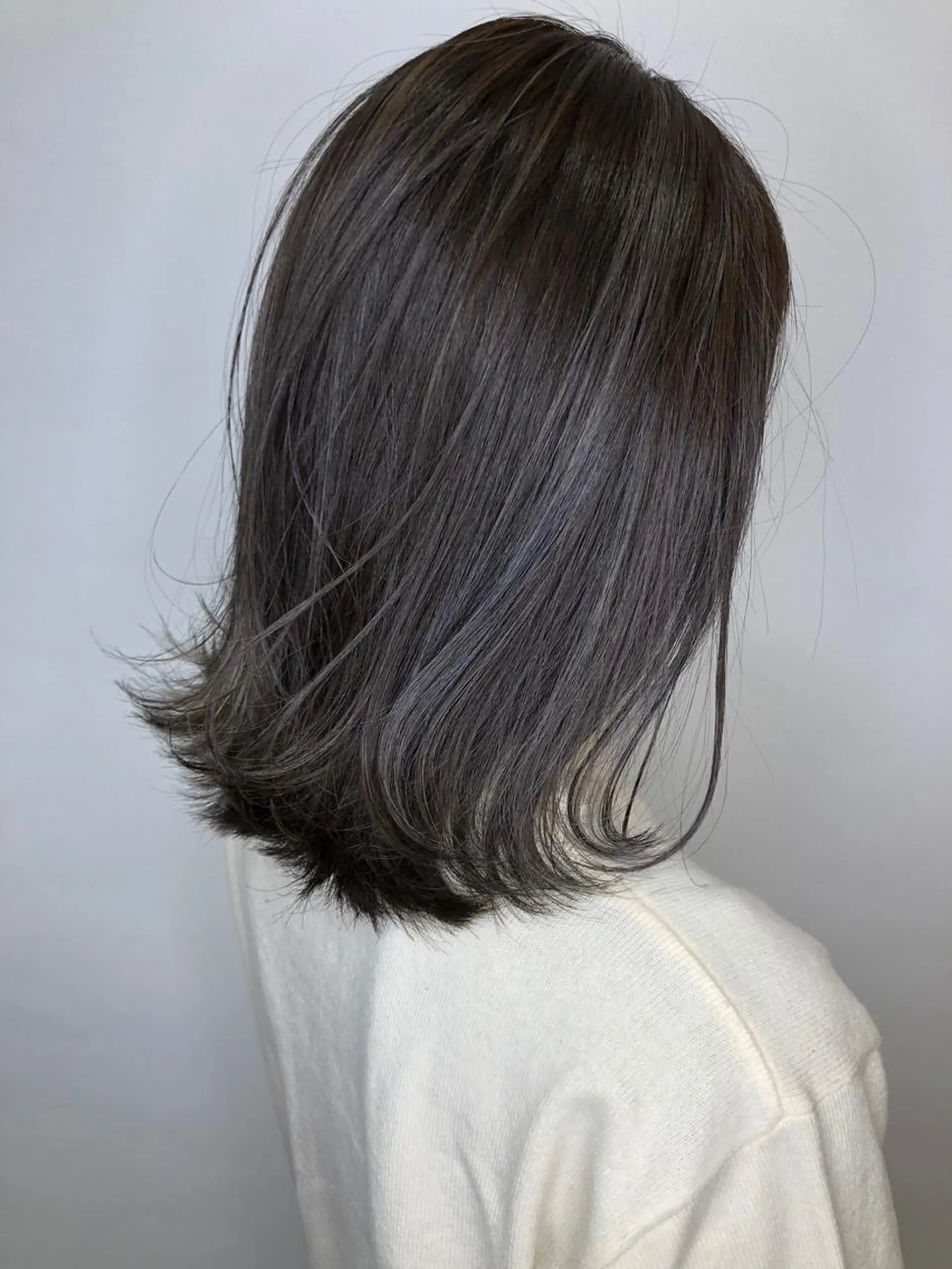 ミディアム ボブ 外国人風カラー ハイライト レイヤーカット ヘアカラー yasu ヤスのヘアスタイル