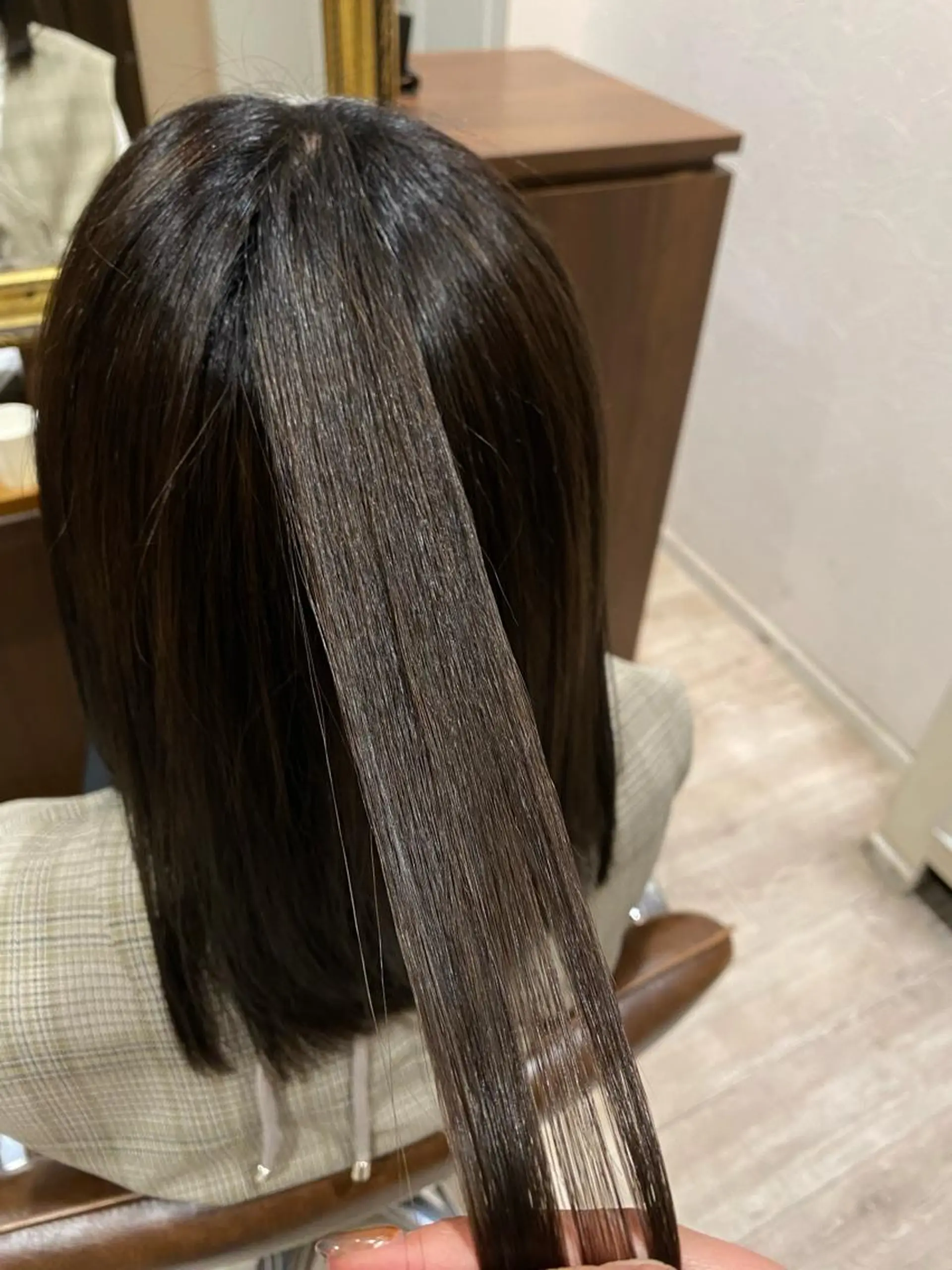 カラー 🌟髪質改善 🌟堀尾紗加のヘアスタイル