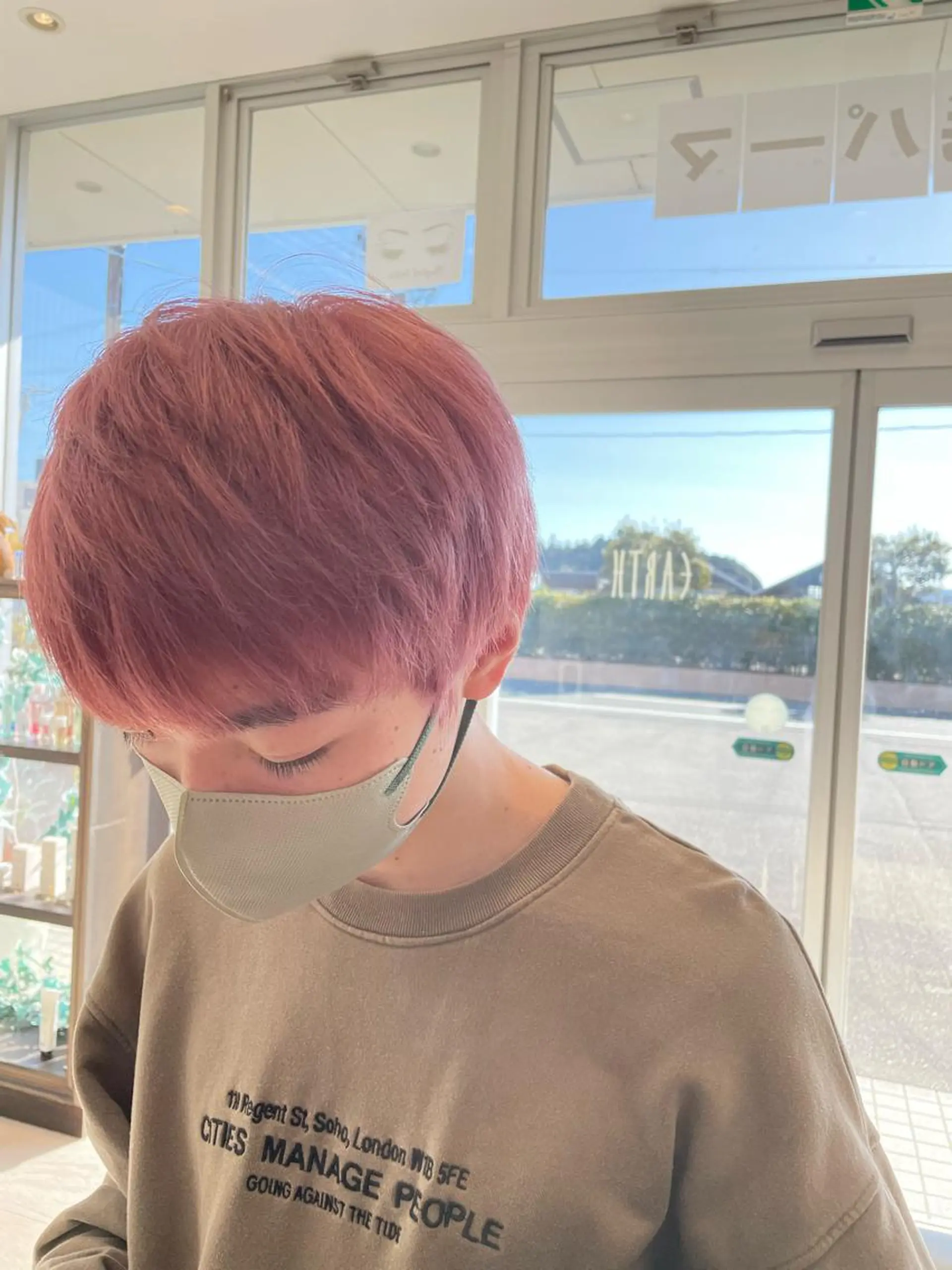 ショート カラー メンズ 松永 果菜のヘアスタイル