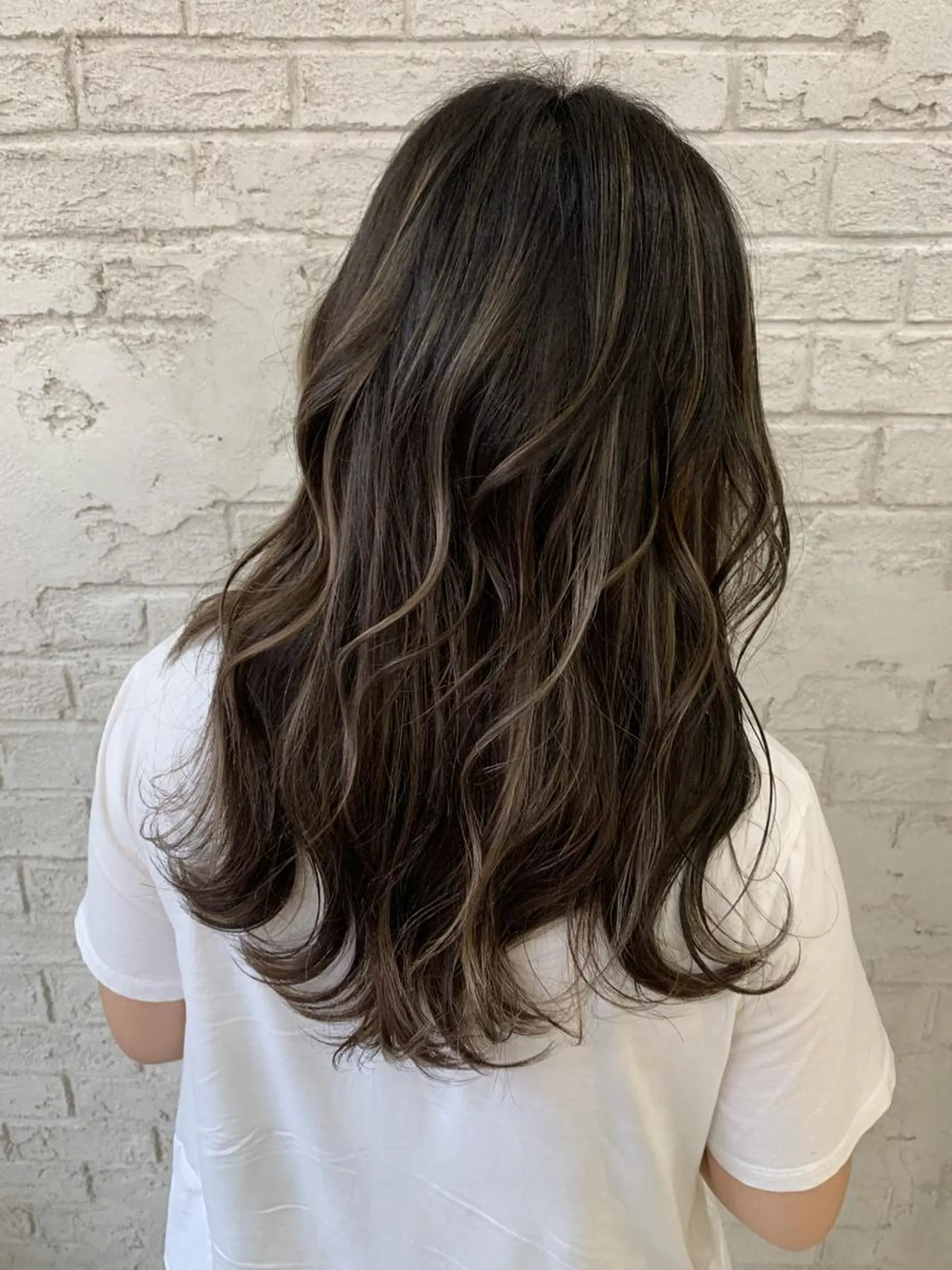 セミロング ハイライト 🇺🇸ハイライト特 化美容師🇺🇸漆沢のヘアスタイル