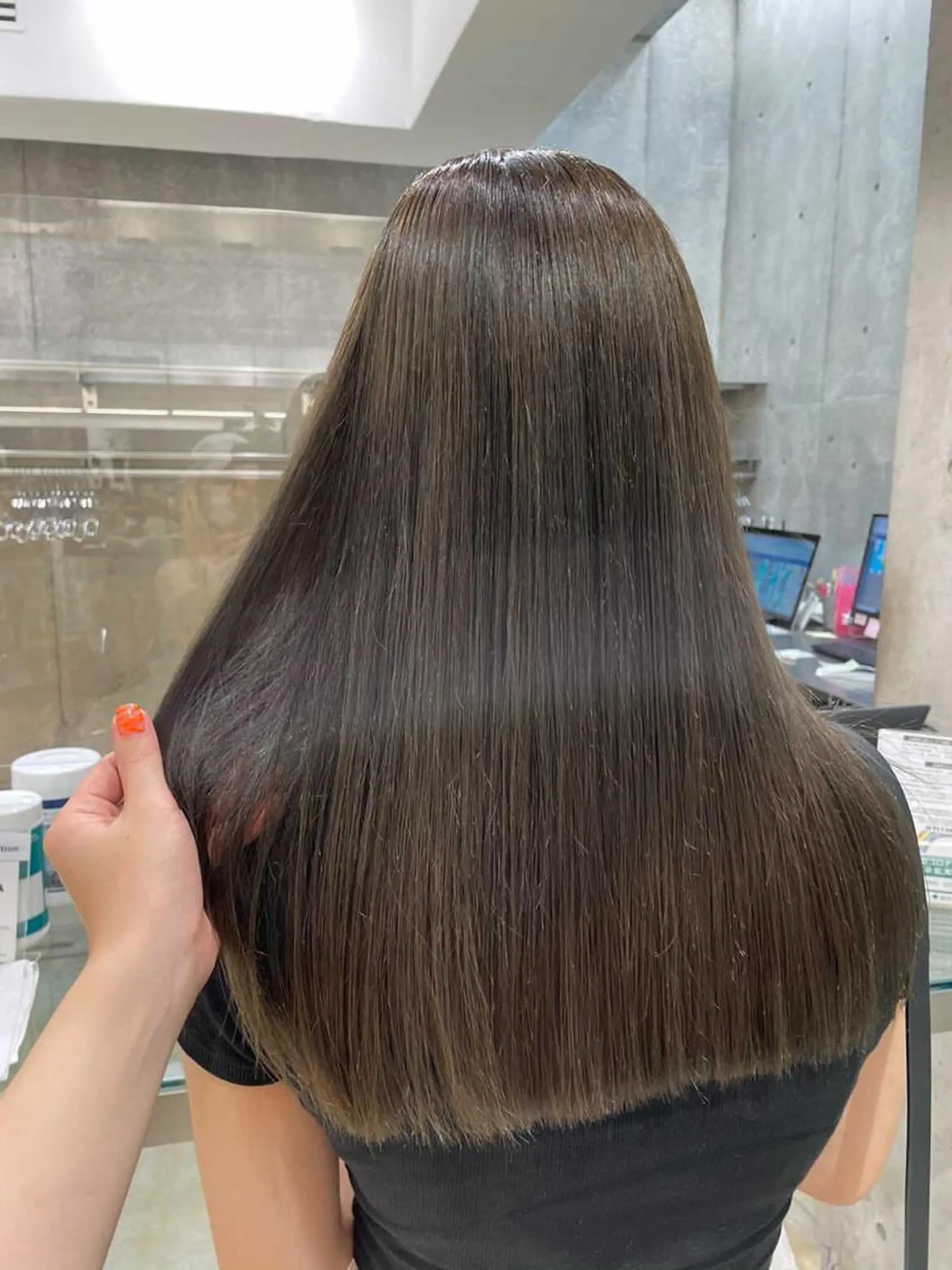 セミロング カラー ヘアカラー estrela エストレーラ所属・ブリーチなしカラー 🥣髪質改善/はなえのヘアスタイル