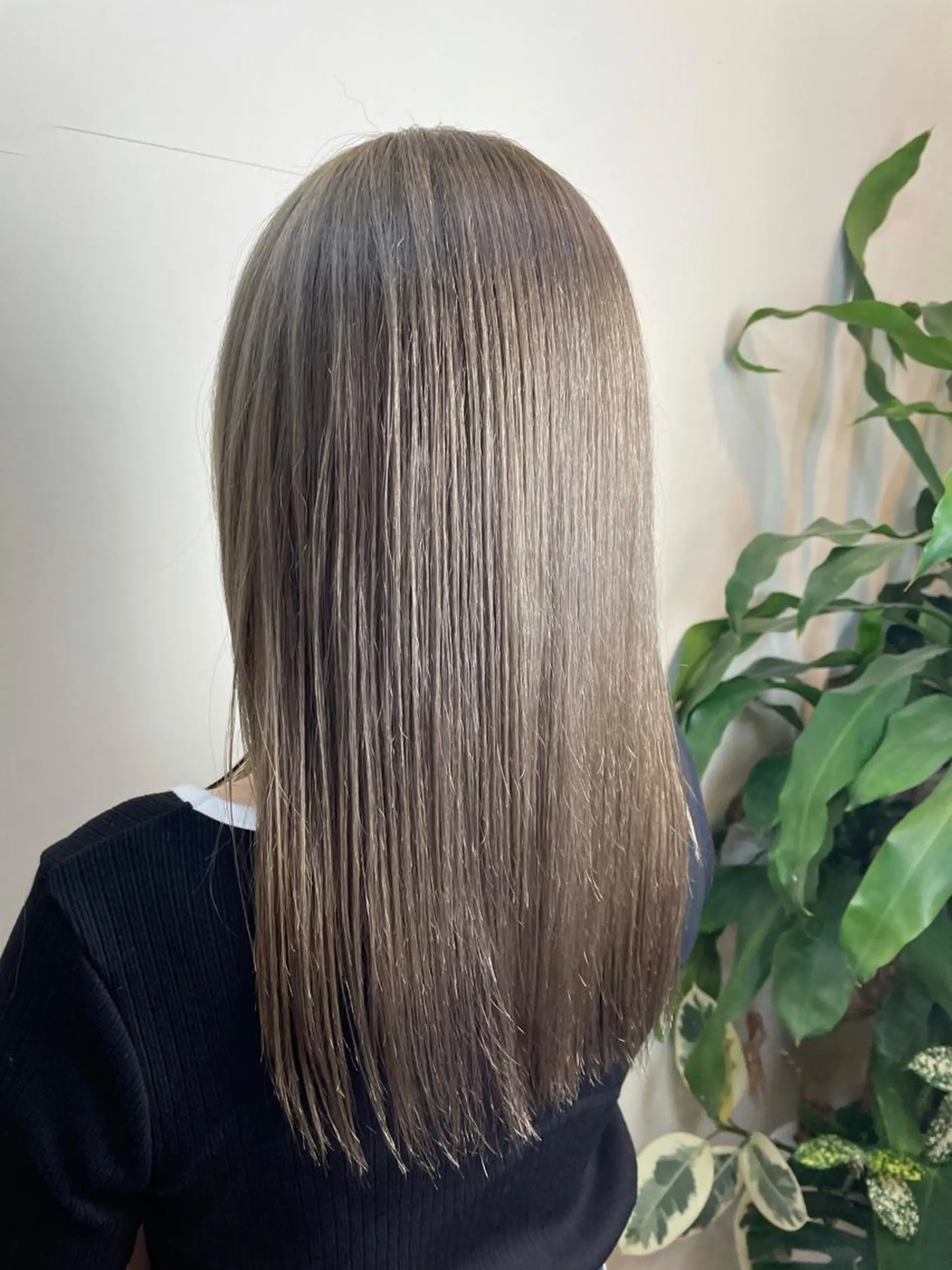 セミロング カラー 編み込みエクステ プルエクステ シールエクステ セミロングパーマ バレイヤージュ カット ヘアカラー WEST OLAND加藤圭介のヘアスタイル