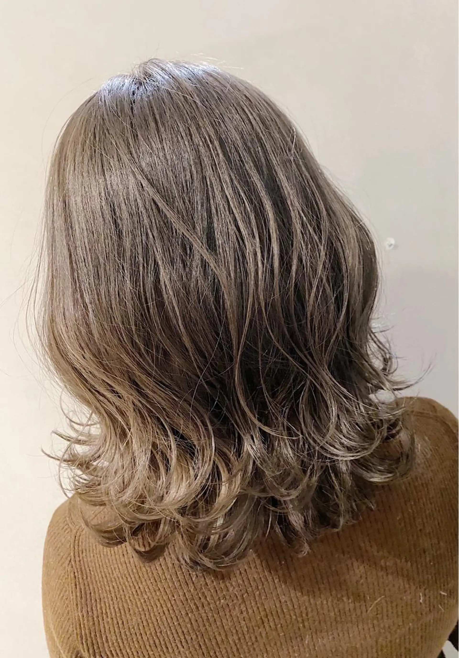 ミディアム カラー LA KING GINZA TOKYO所属・🧡ショートの達人 🧡SHOのヘアスタイル