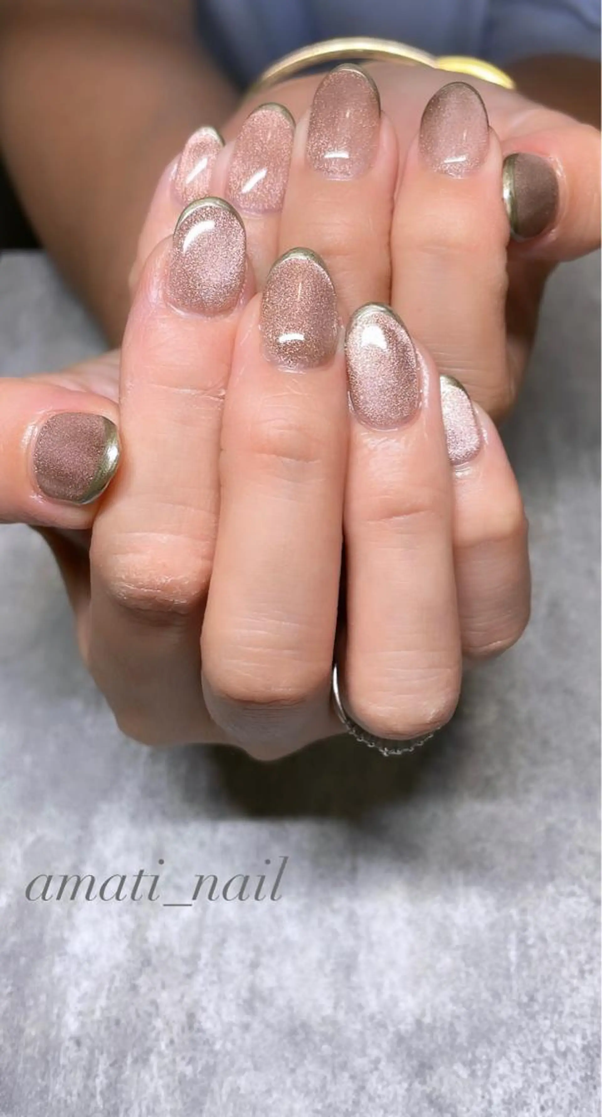 ネイル フレンチネイル ゴールド マグネットネイル ミラーネイル ニュアンスネイル ハンドネイル amati_nail TAKAKOのネイルデザイン