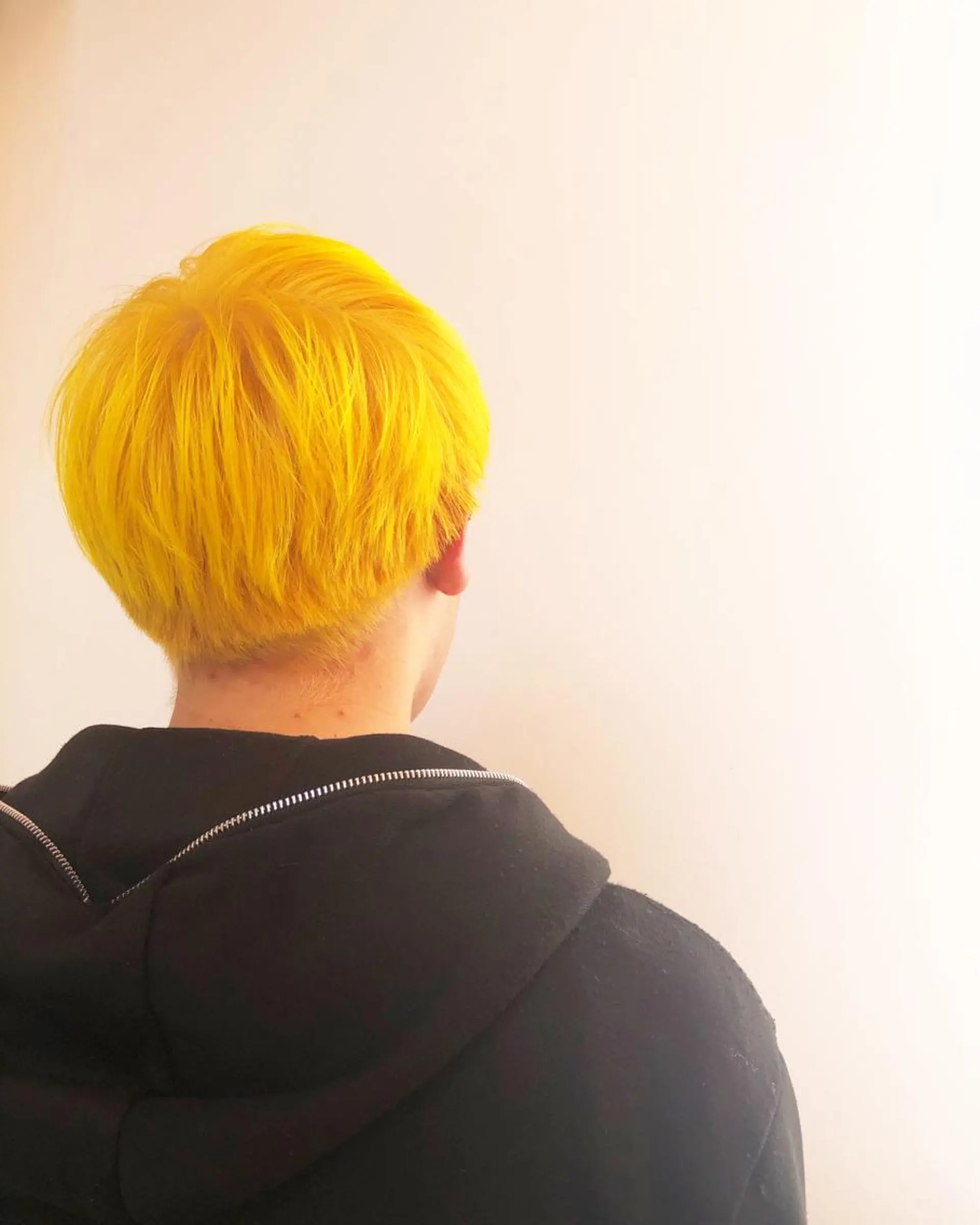 ショート カラー メンズ gen所属・坂元 智信のヘアスタイル