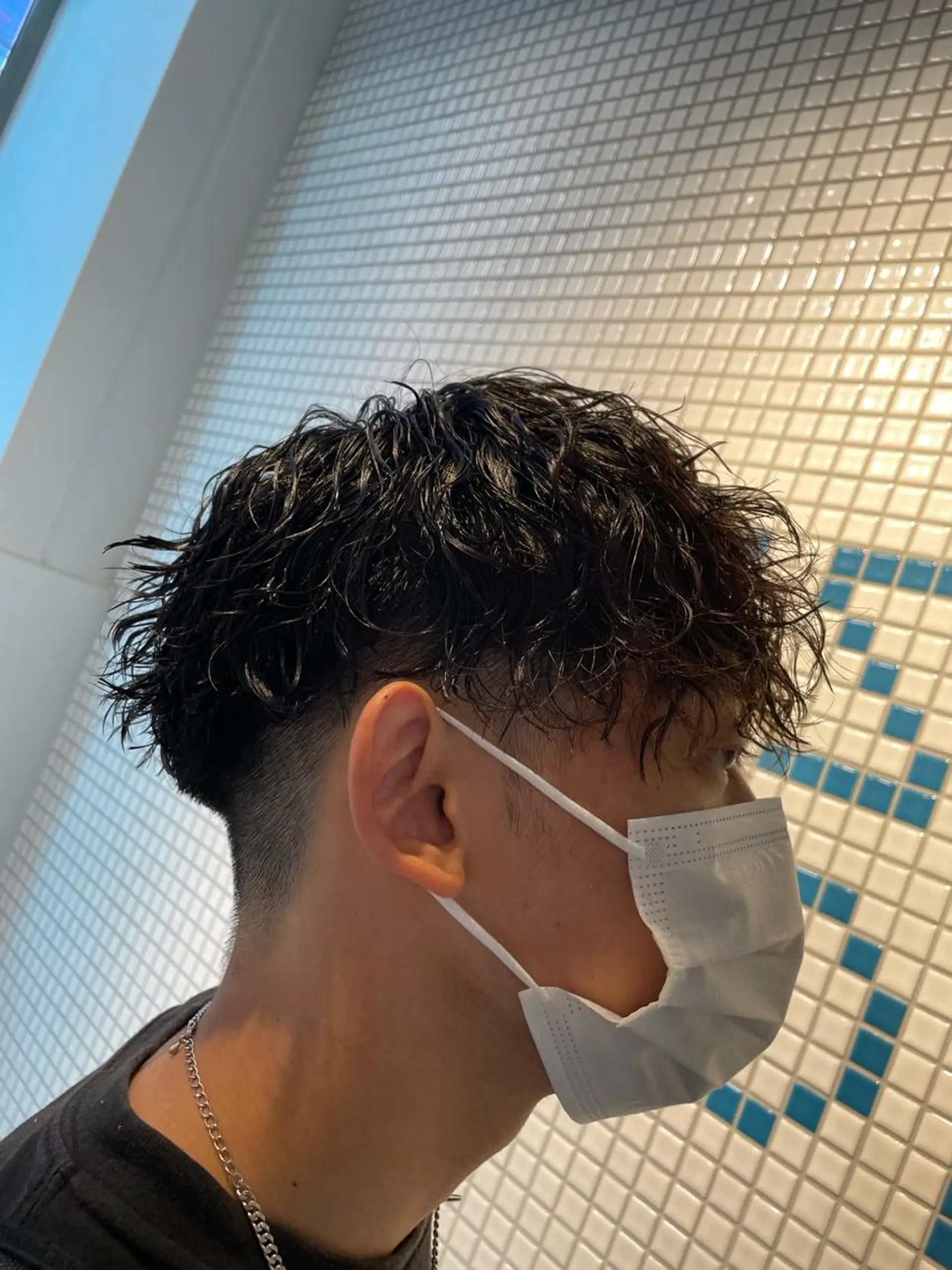 ショート カラー パーマ メンズ 刈り上げ 🔥メンズカラー🔥 セヤシュウヘイのヘアスタイル