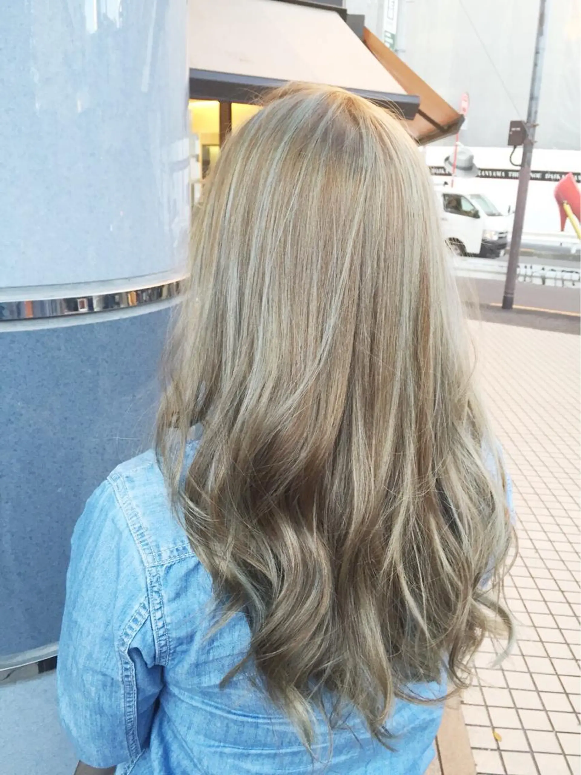 カラー ハイライトカラー 竹田 夏菜のヘアスタイル