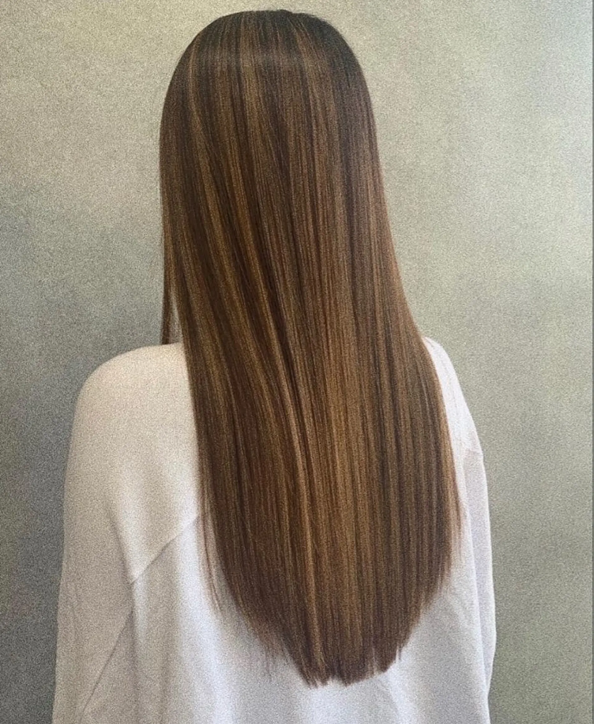 カラー 小谷 美咲のヘアスタイル