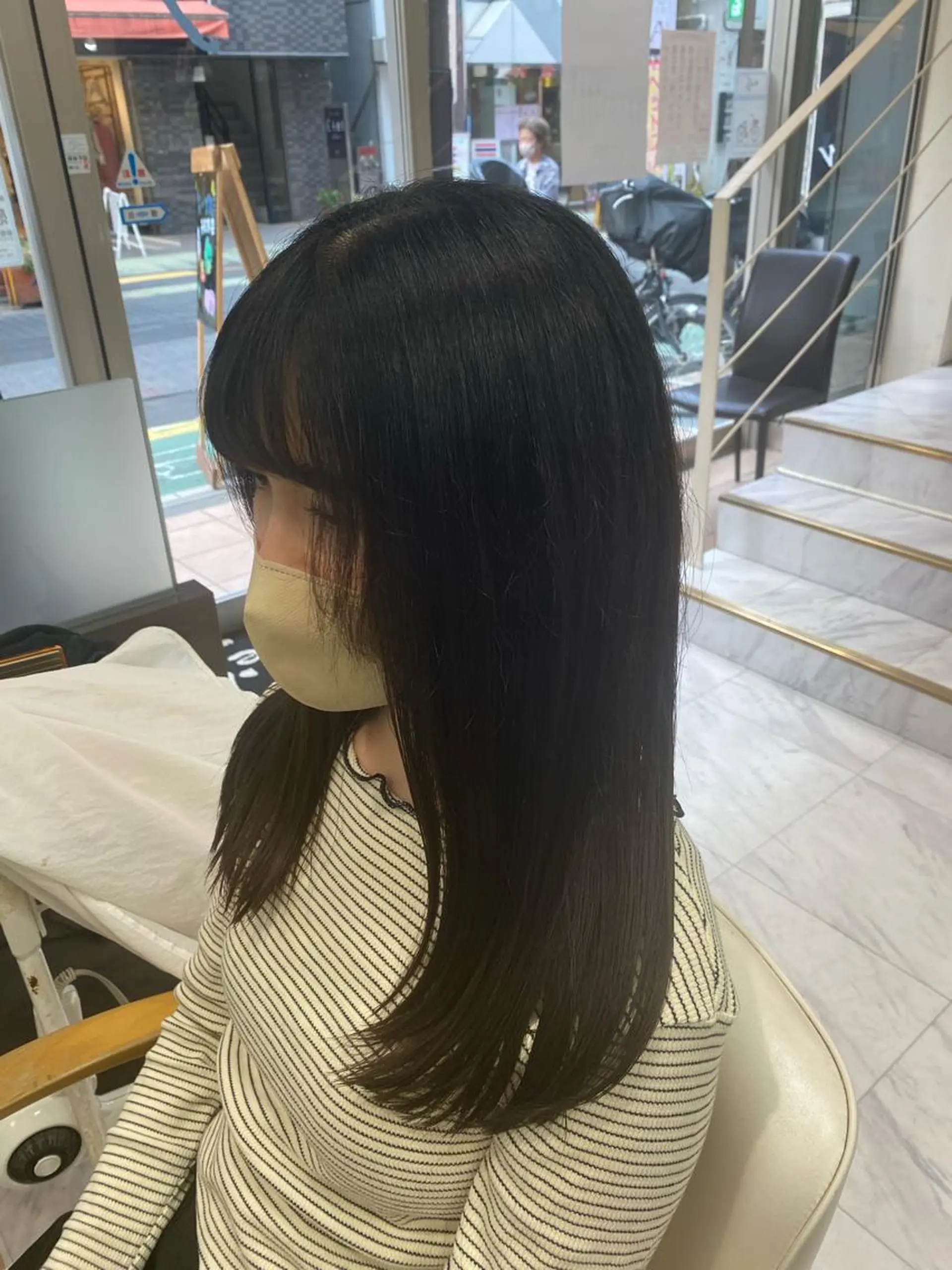 ロング レイヤーカット シャギー 目黒 碧人のヘアスタイル