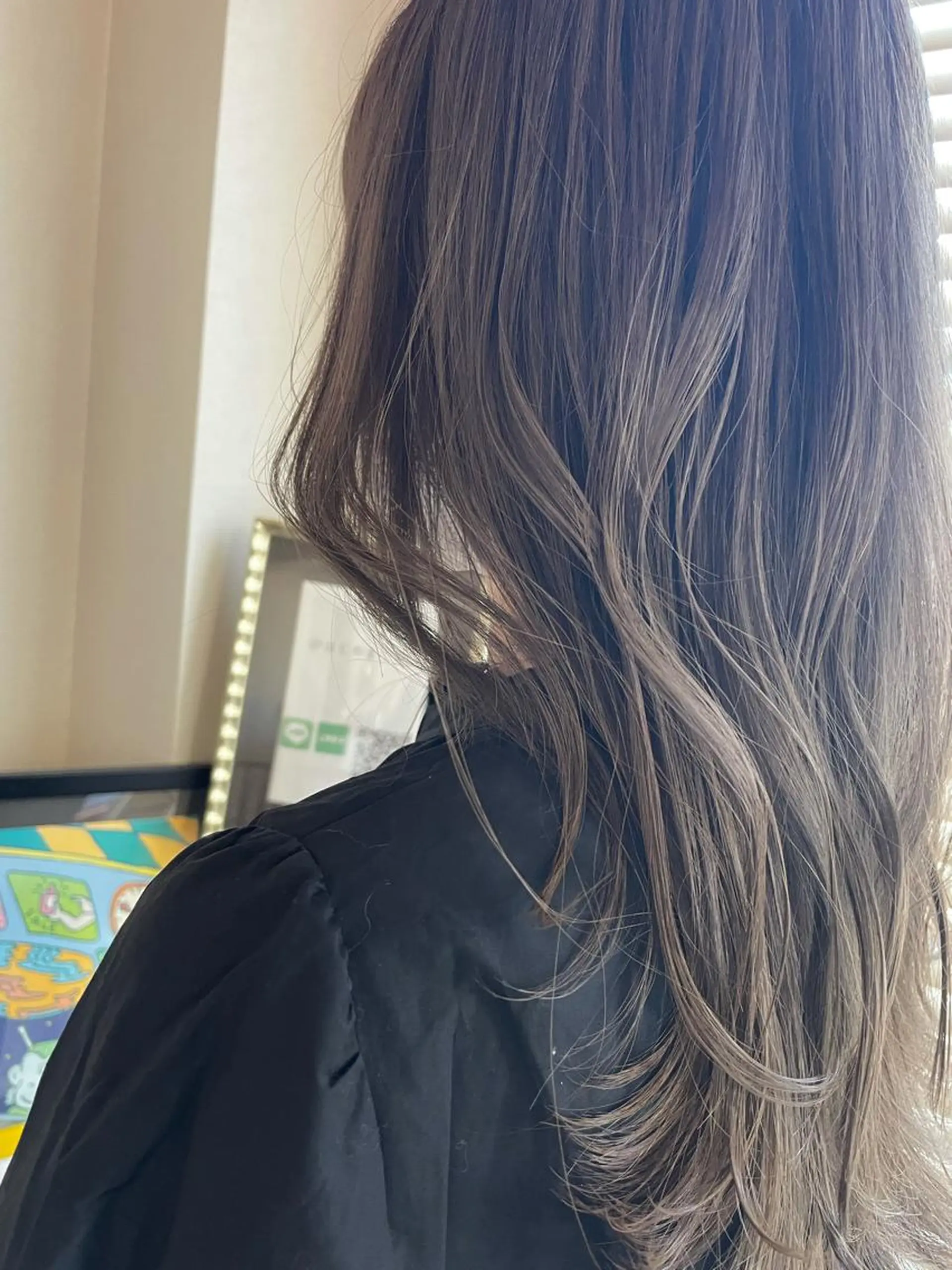 ロング FRAME所属・エイジングケア/大人 デザイン/FRAMEのヘアスタイル