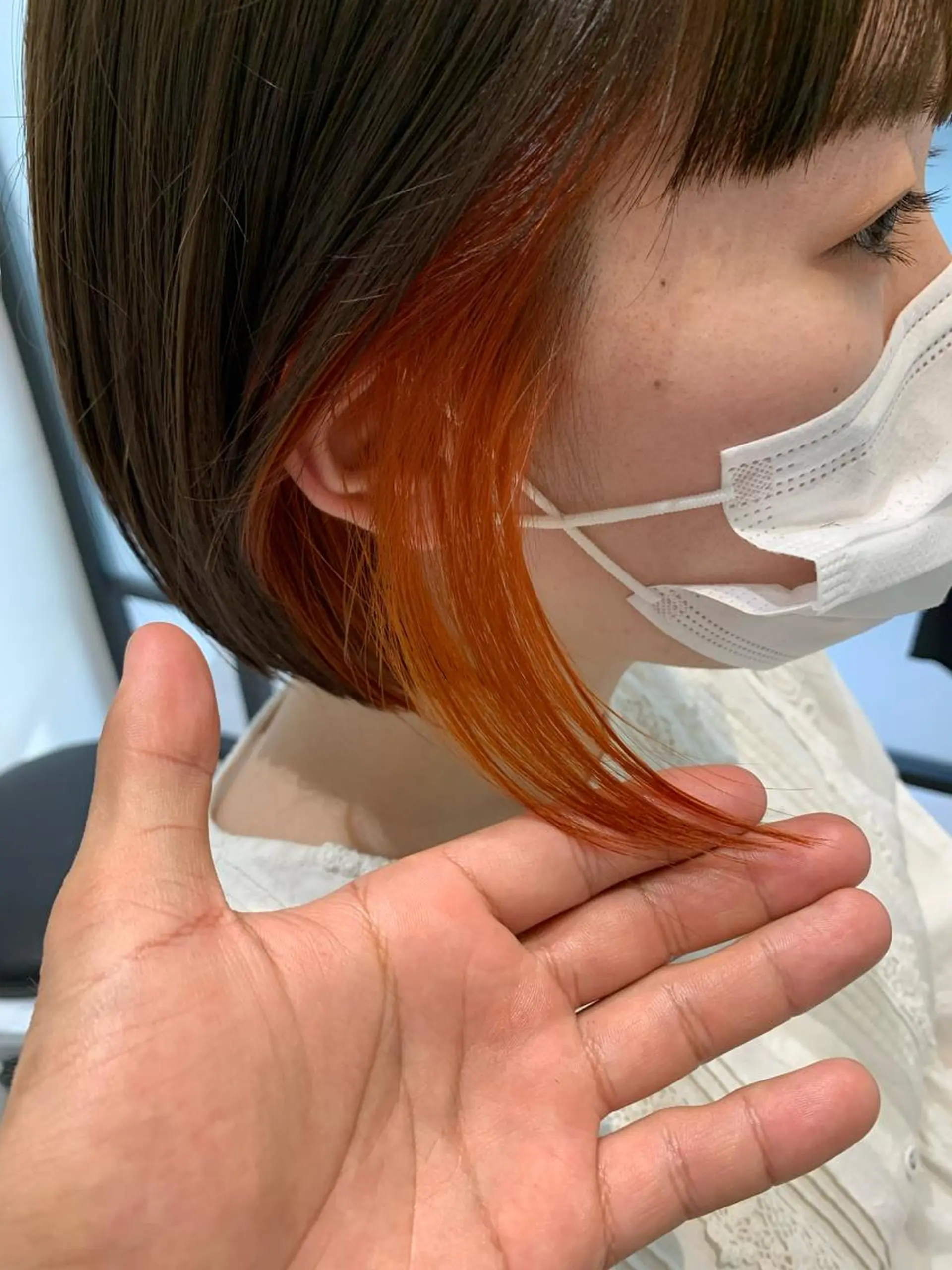 ショート カラー ブリーチ インナーカラー オレンジ ショートヘア カット ヘアカラー トリートメント 仲地 大地のヘアスタイル