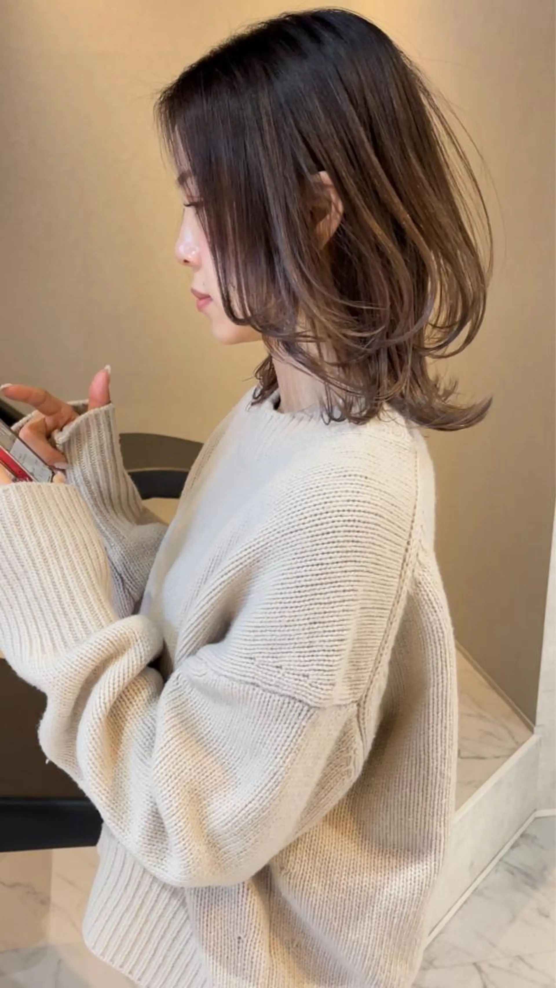 ミディアム カラー ヘアアレンジ バレイヤージュ デザインカラー ハイライトカラー 外国人風カラー ハイライト アンドウ ユウ/ レイヤーカット/韓国のヘアスタイル