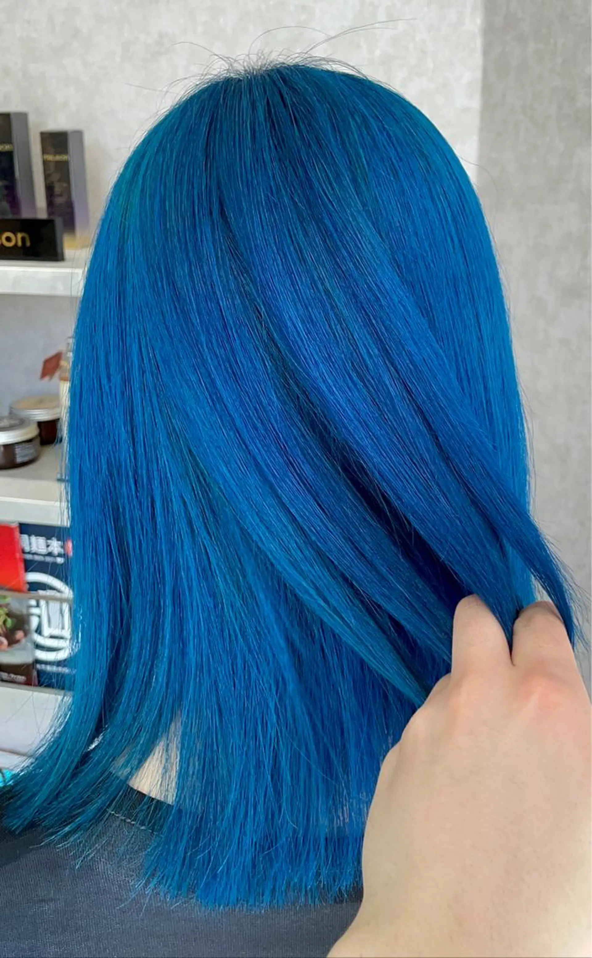 ミディアム カラー ブルーカラー バレイヤージュ特化｜ Takuのヘアスタイル