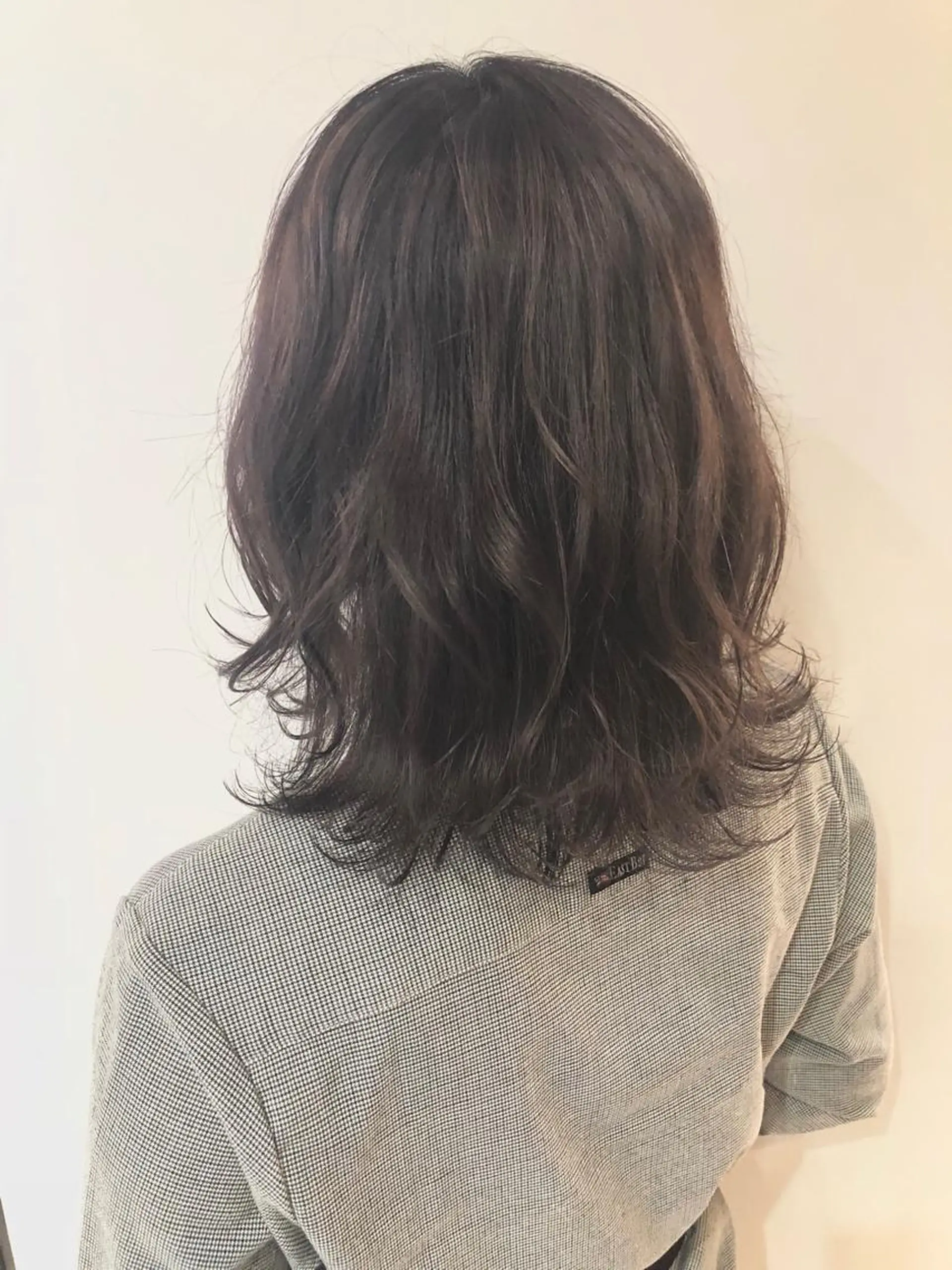 ミディアム カラー アッシュ ラベンダーカラー ラベンダーアッシュ 女性リピ90%🍨 🩷佐藤みずきのヘアスタイル