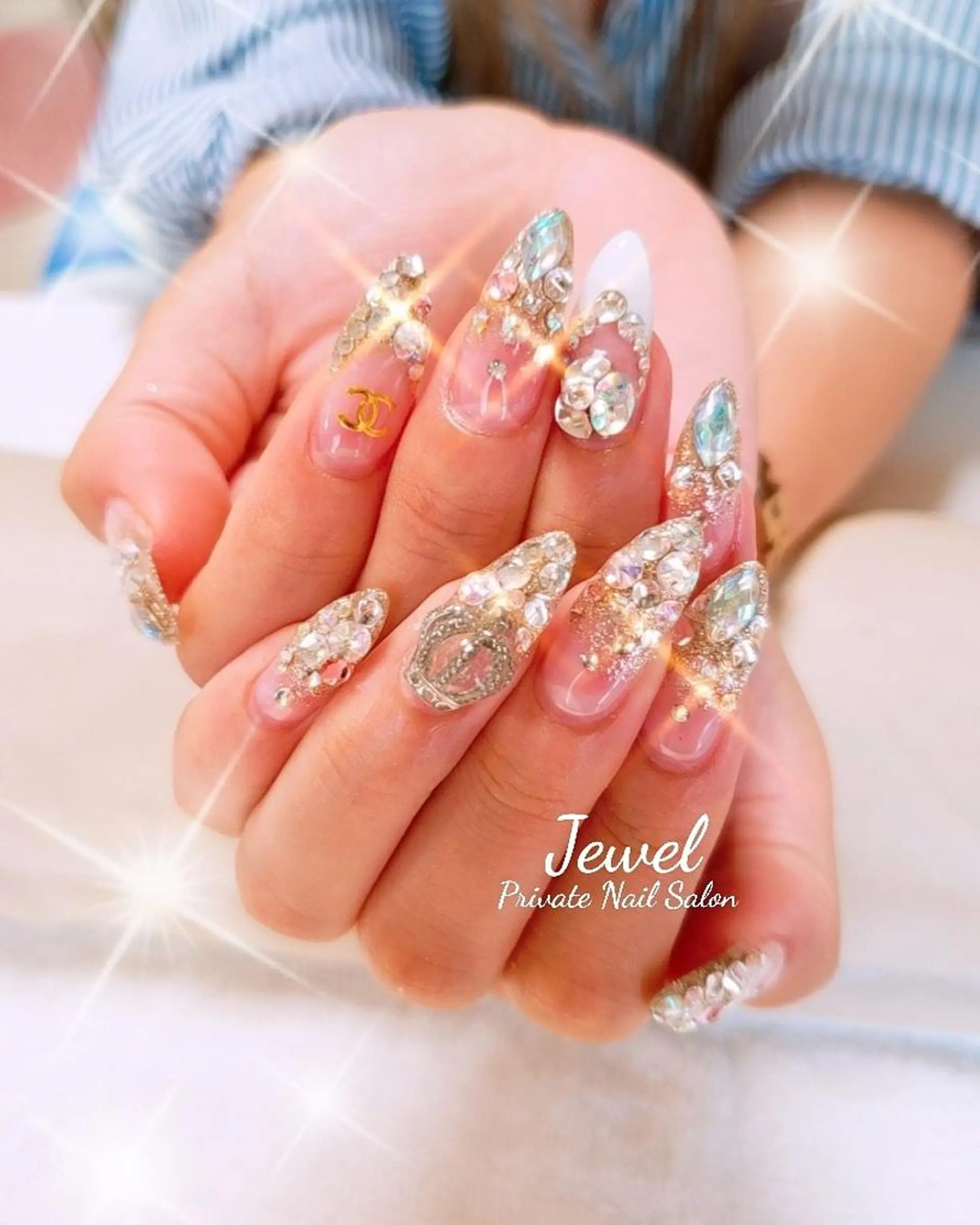 ネイル その他(ネイル) ＪＥＷＥＬ ＮＡＩＬのネイルデザイン