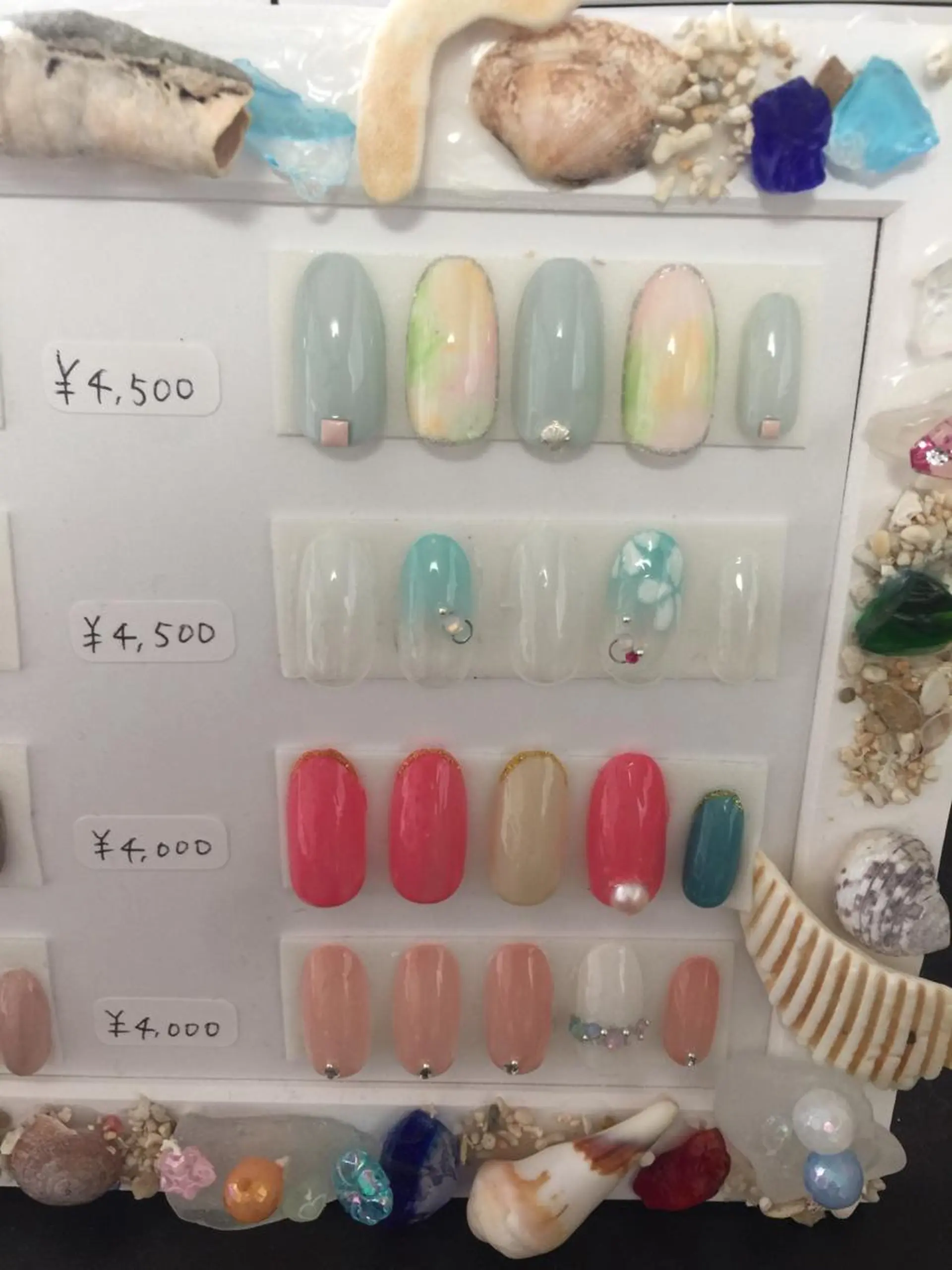 ネイル ジェルネイル 36周年トータルビューティーサロンmyroom所属・42周年ビューティ myroomのエステ・リラクイメージ