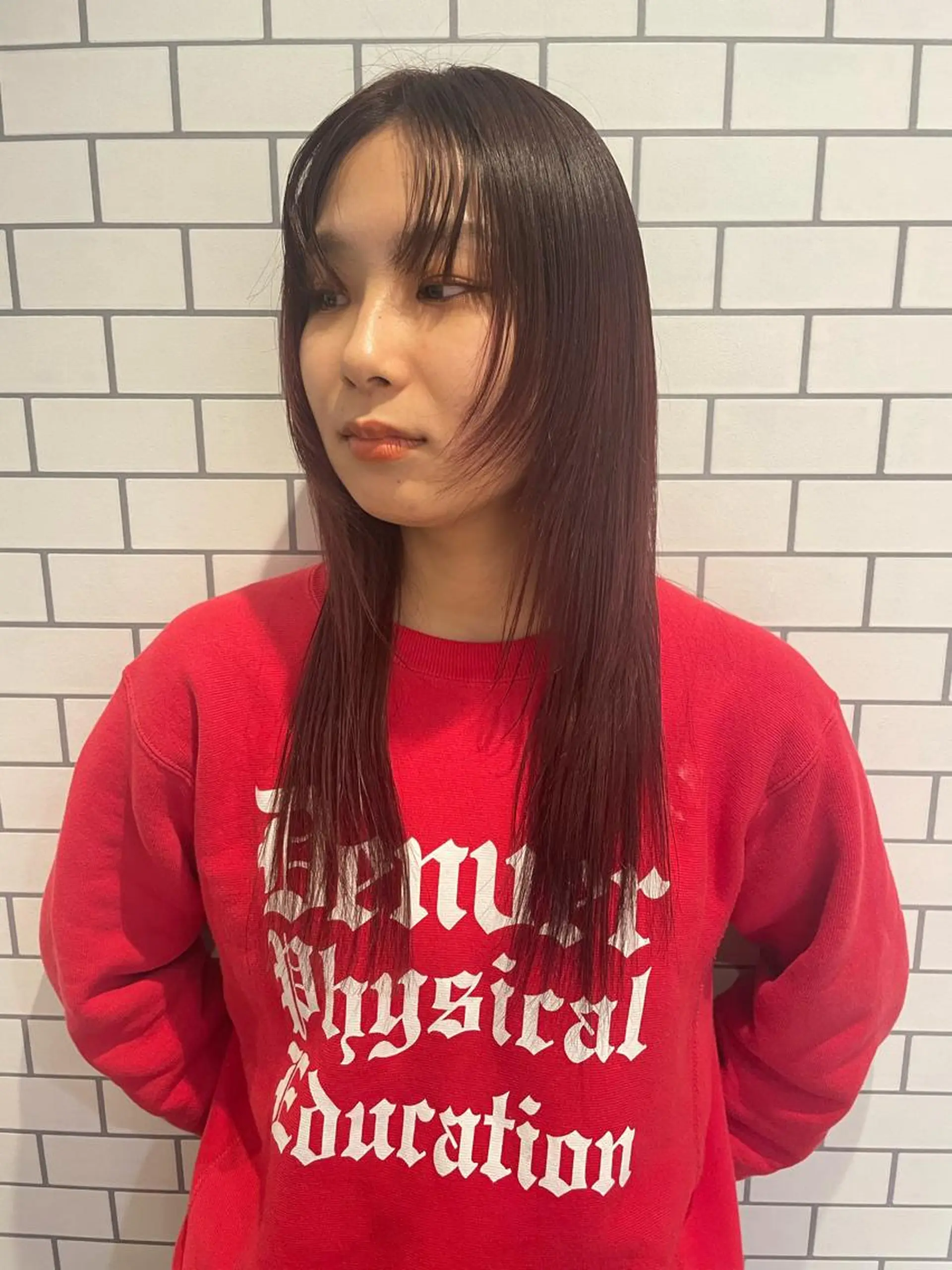 セミロング カラー もりしま あやかのヘアスタイル