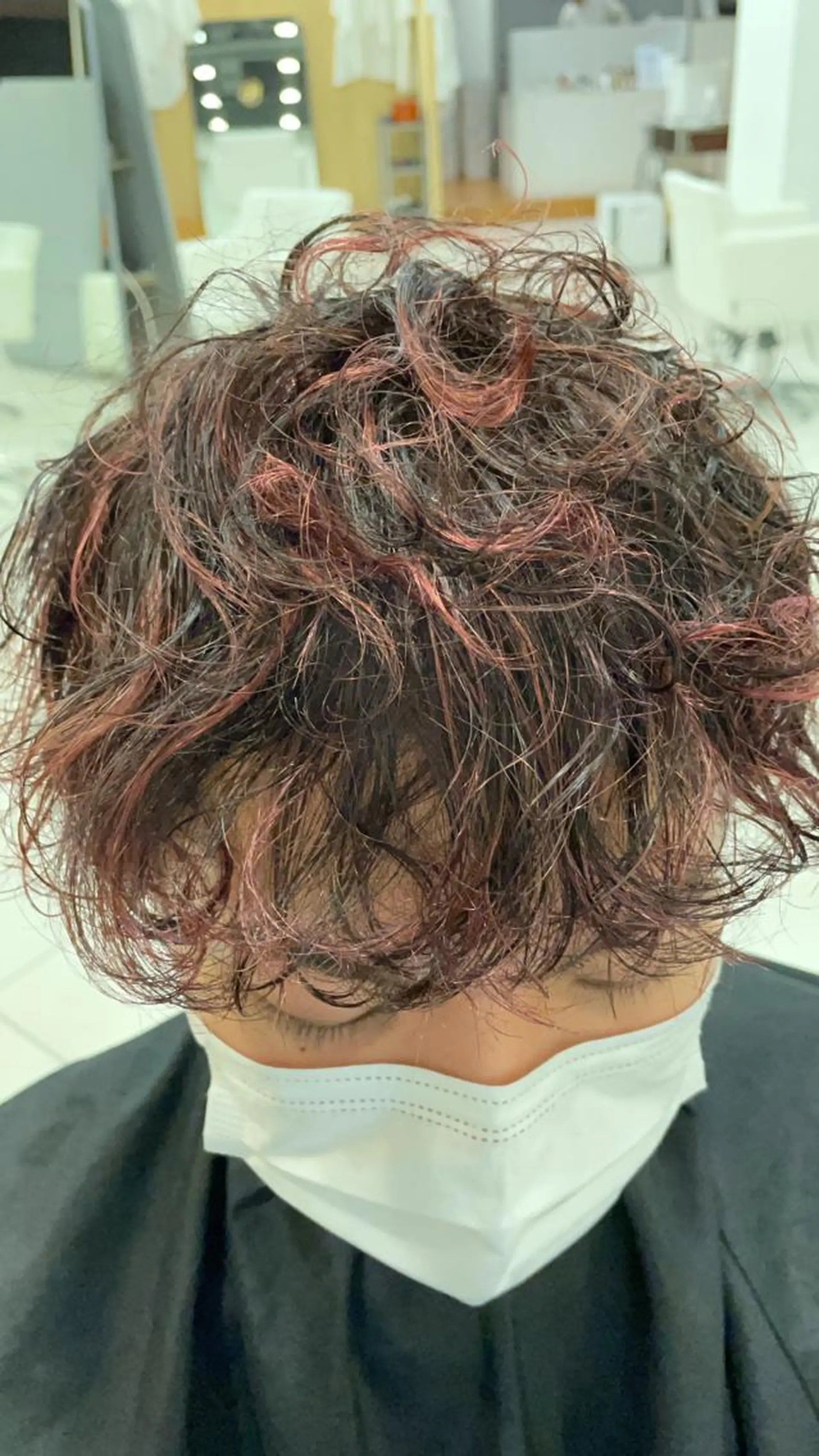 ショート カラー パーマ メンズ 吉田一輝 外国人パーマのヘアスタイル