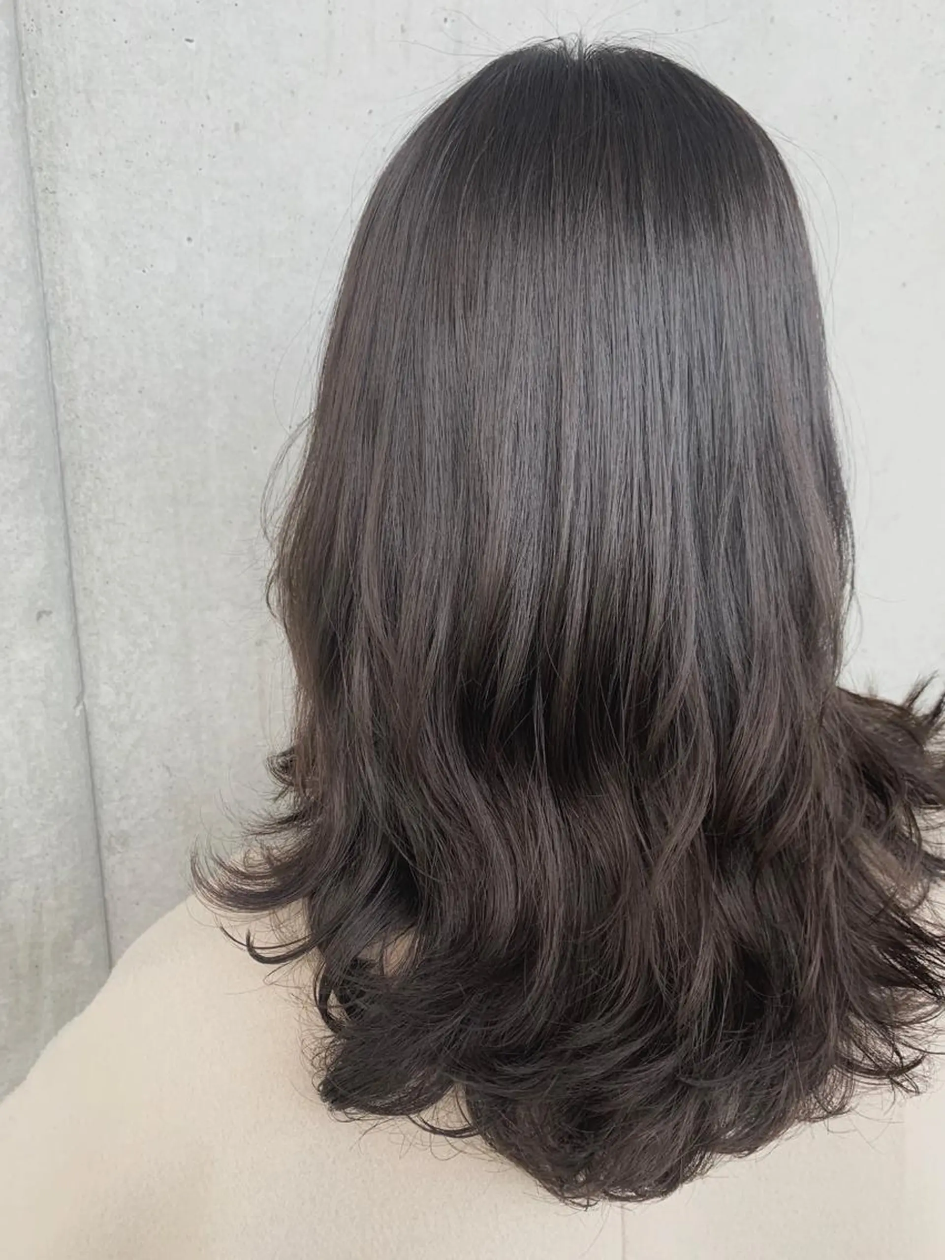 セミロング カラー MAYU 💚森下のヘアスタイル