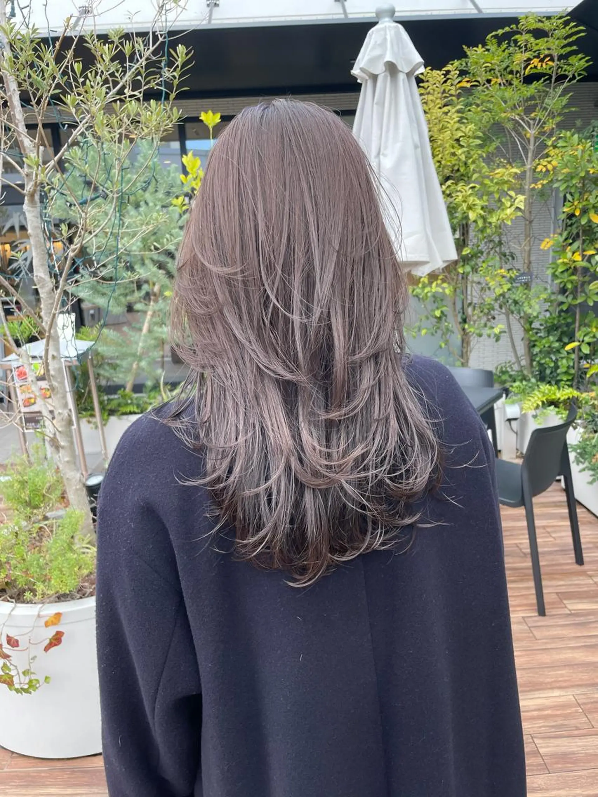 セミロング カラー グラデーションカラー グレージュ ハイライトカラー ハイライト クドウレイ fifth渋谷のヘアスタイル