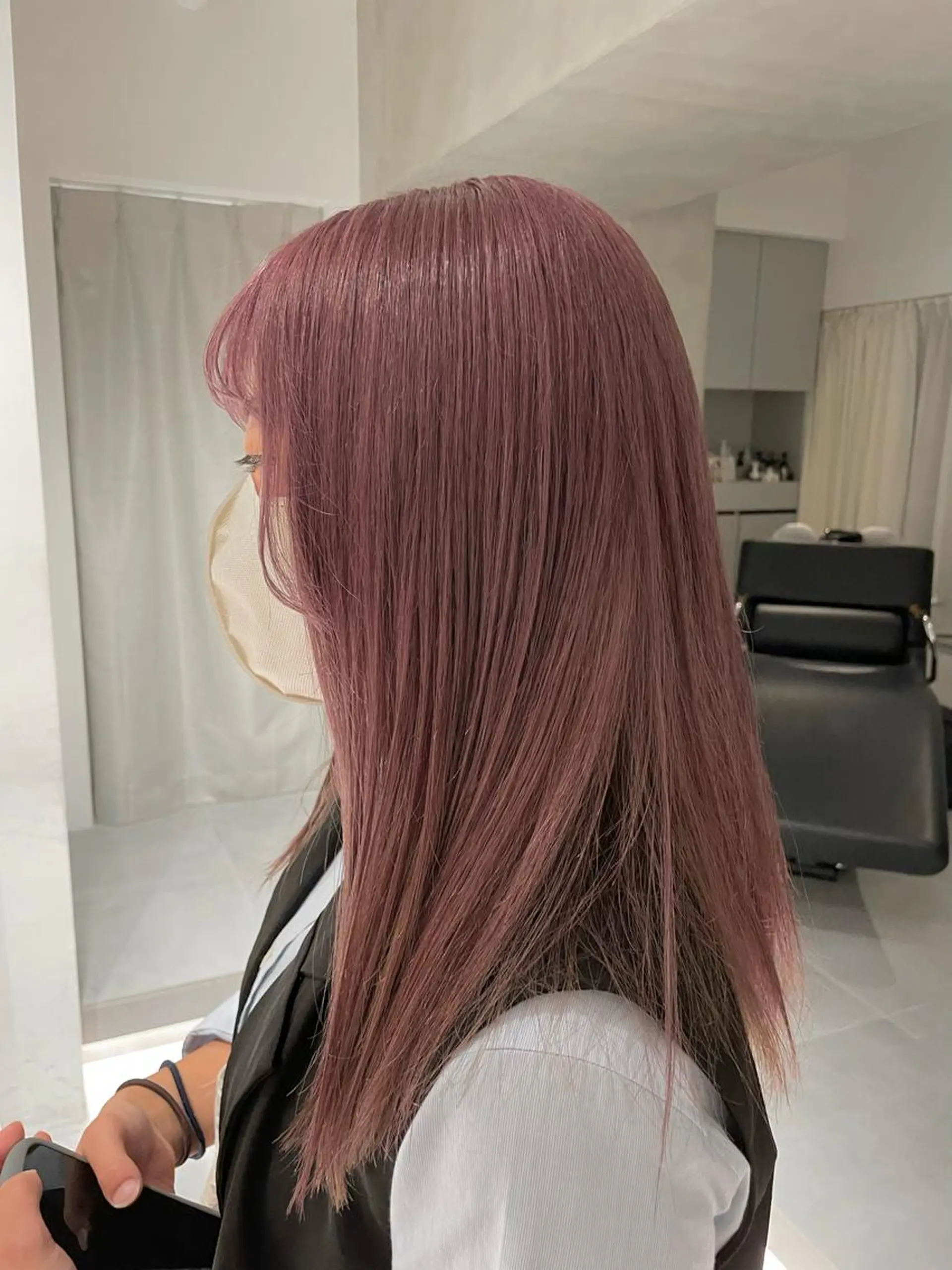 セミロング カラー 🪞透け感&韓国ヘア 🪞honokaのヘアスタイル