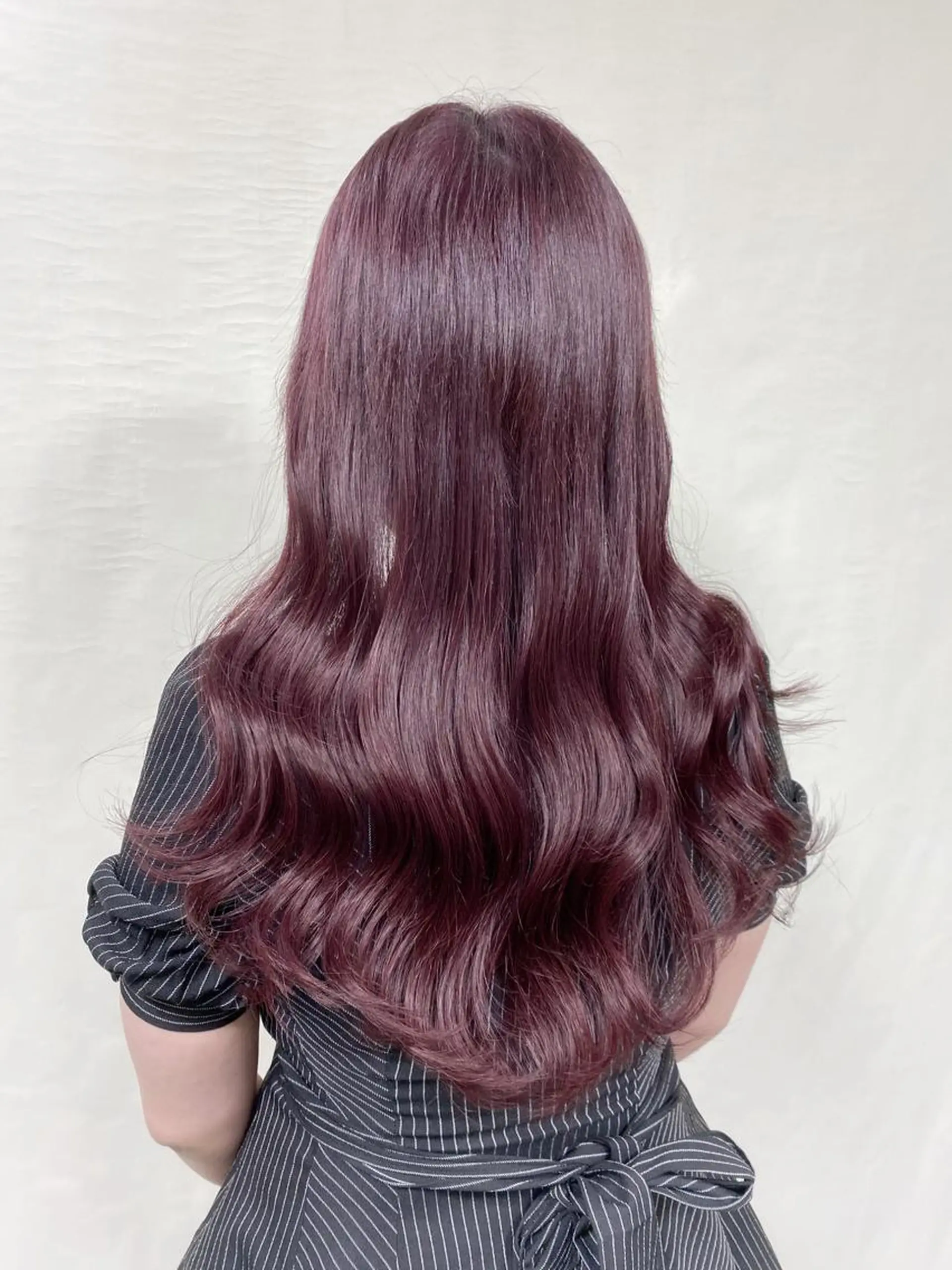 ロング カラー ヘアアレンジ ブリーチ ピンクカラー バイオレットカラー 髪質改善【縮毛矯正】 北千住 田邉 澪のヘアスタイル